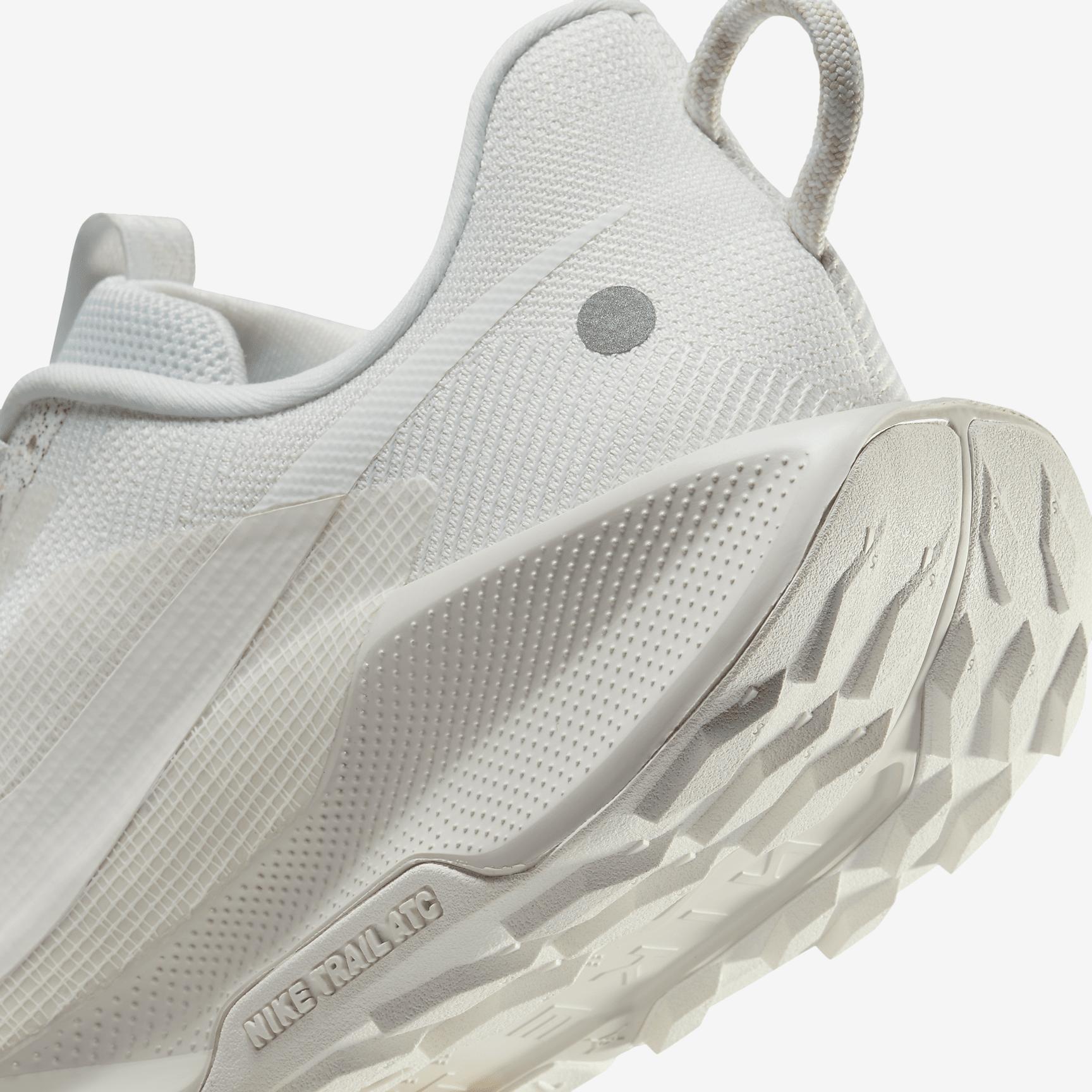 Nike Men's Pegasus Trail 5 Trail Running Shoes Product Image