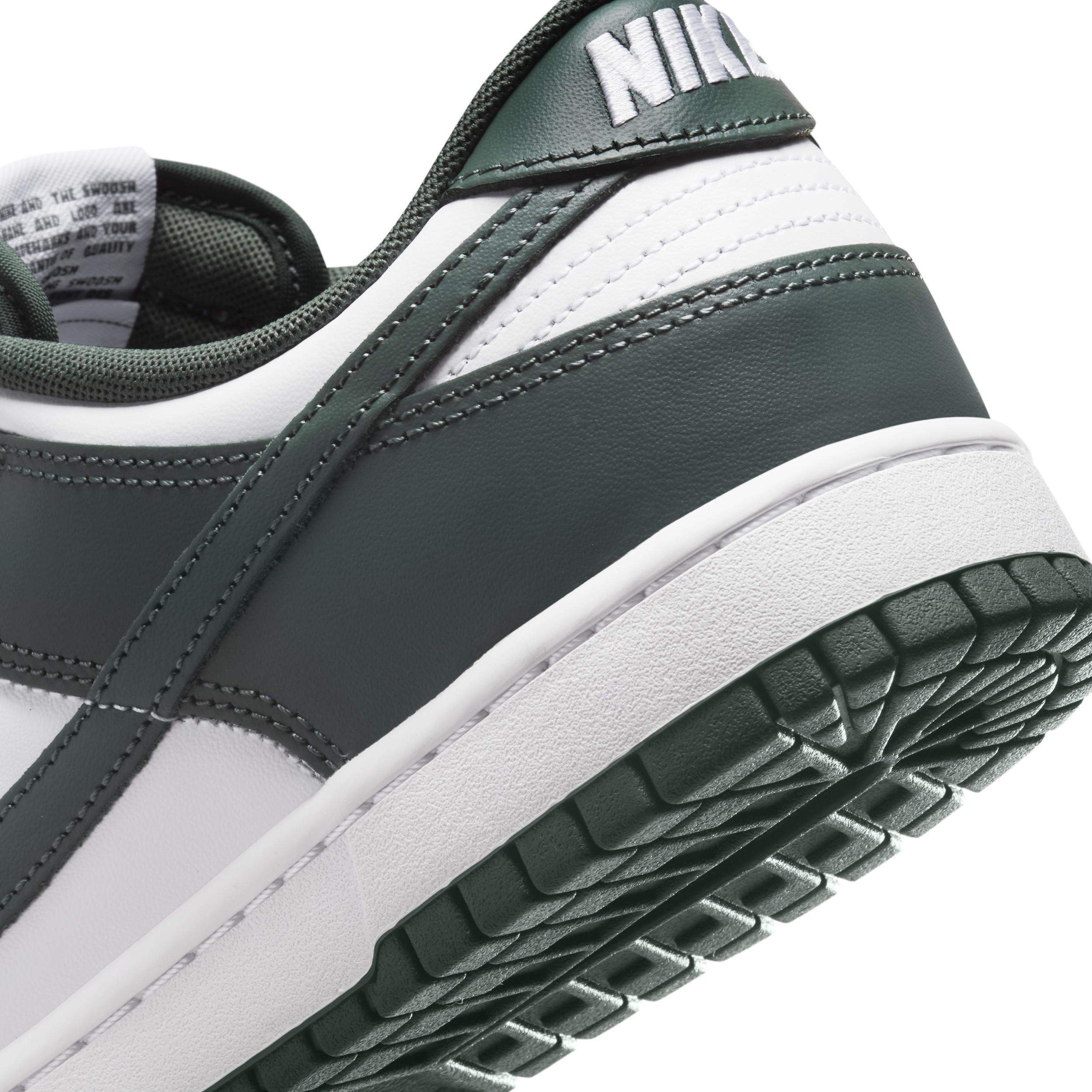 Nike Men's Dunk Low Retro Shoes Product Image
