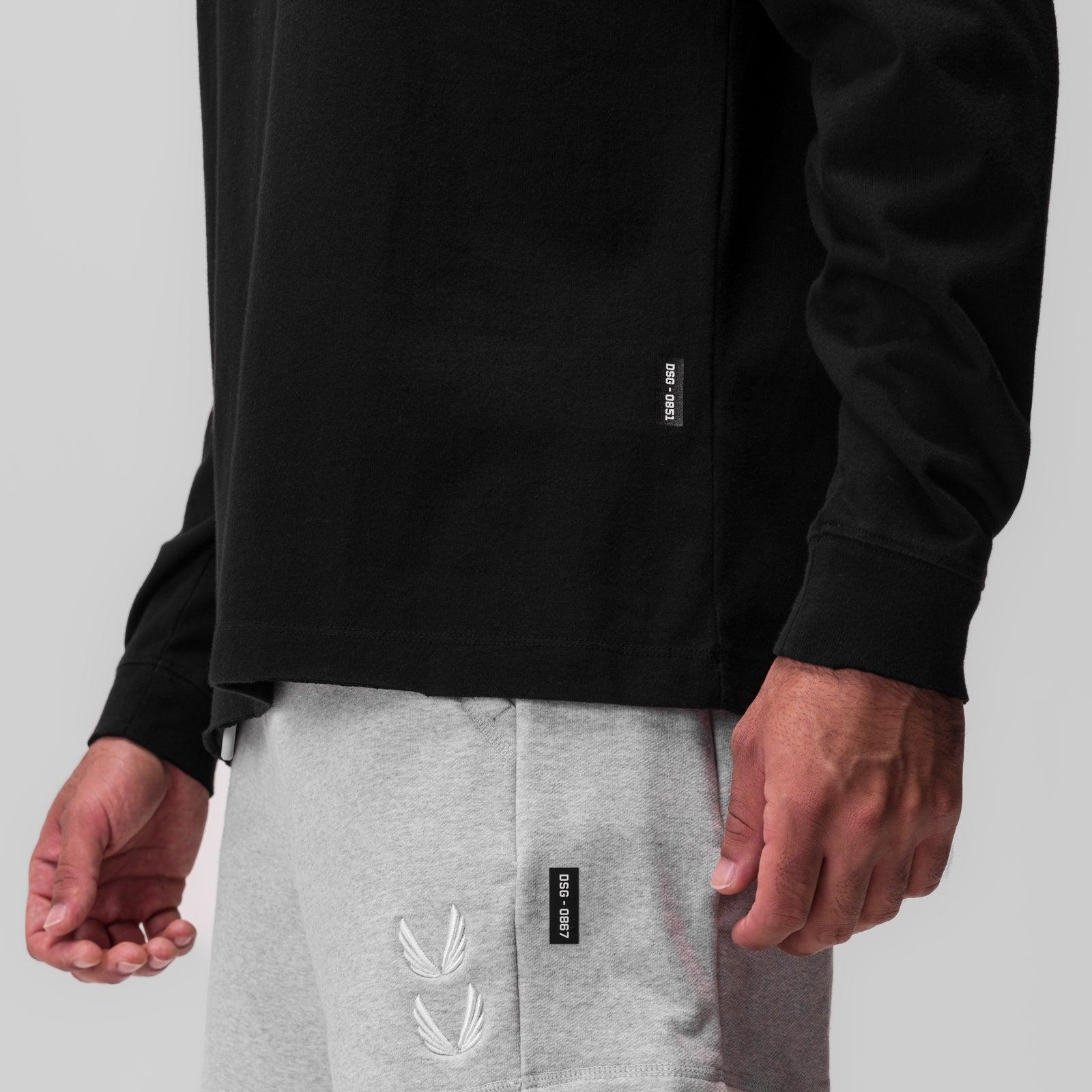 0851. Tech Essential™ Relaxed Long Sleeve - Black Product Image
