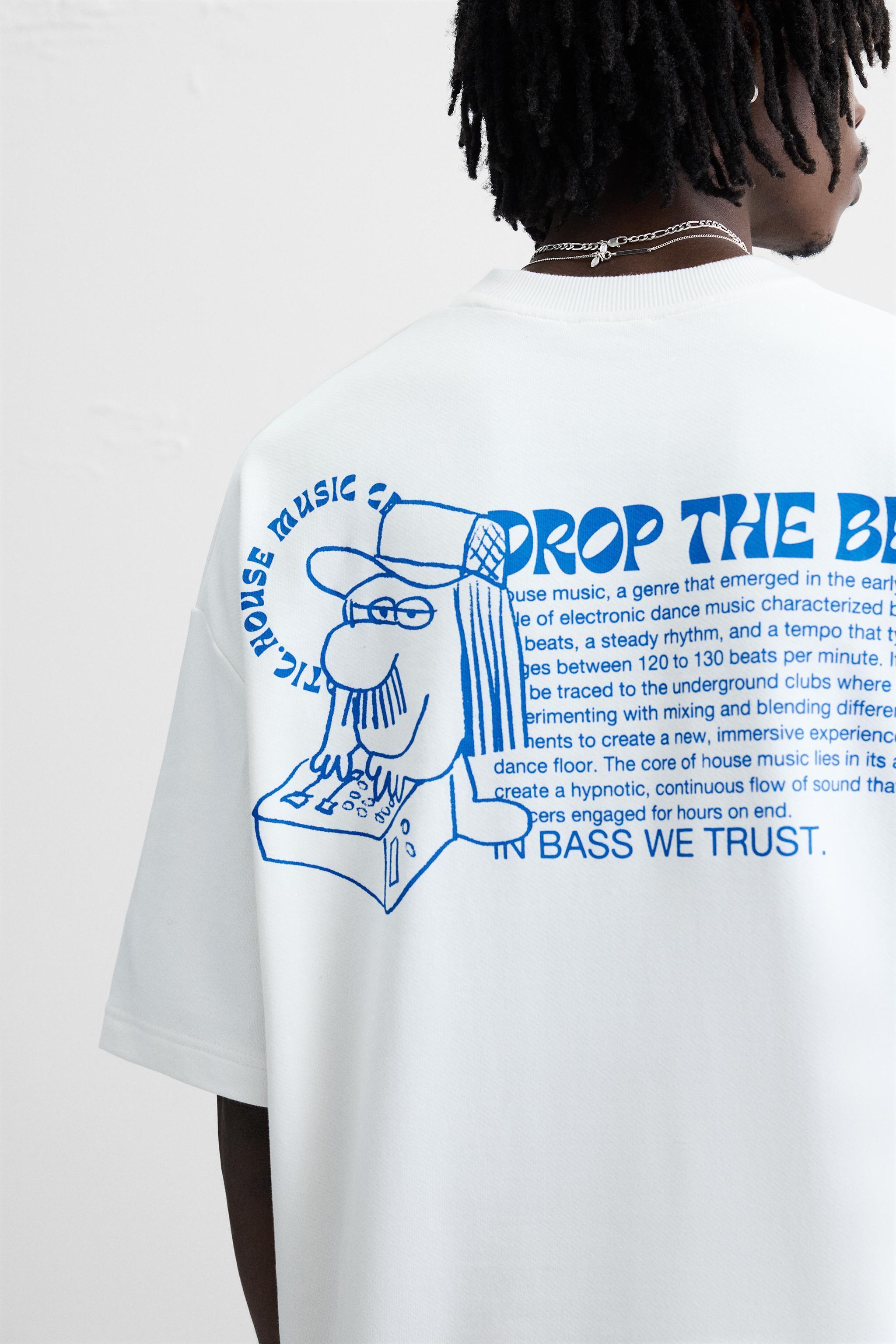 CONTRAST PRINT SWEATSHIRT Product Image