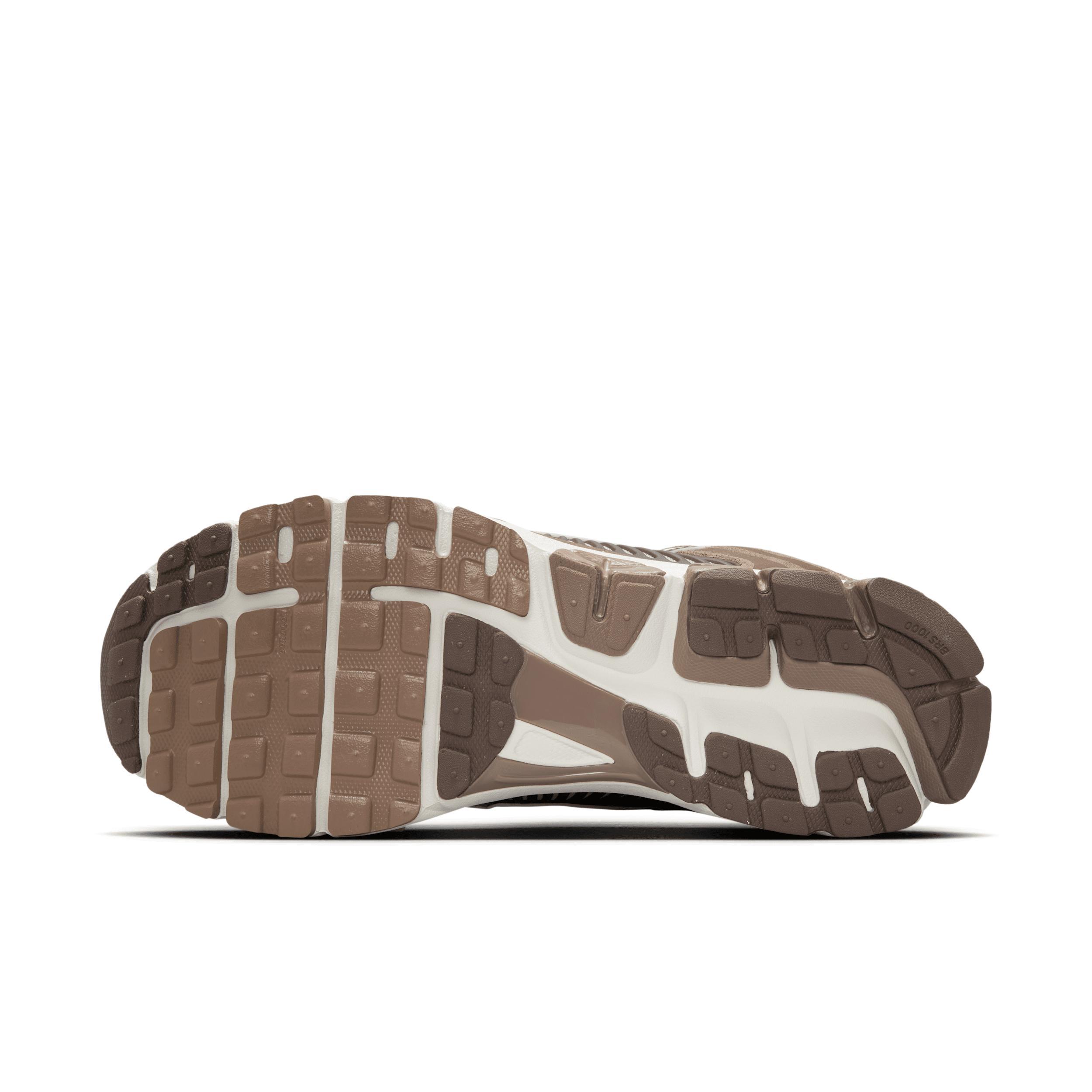 Nike Zoom Vomero 5 Men's Shoes Product Image