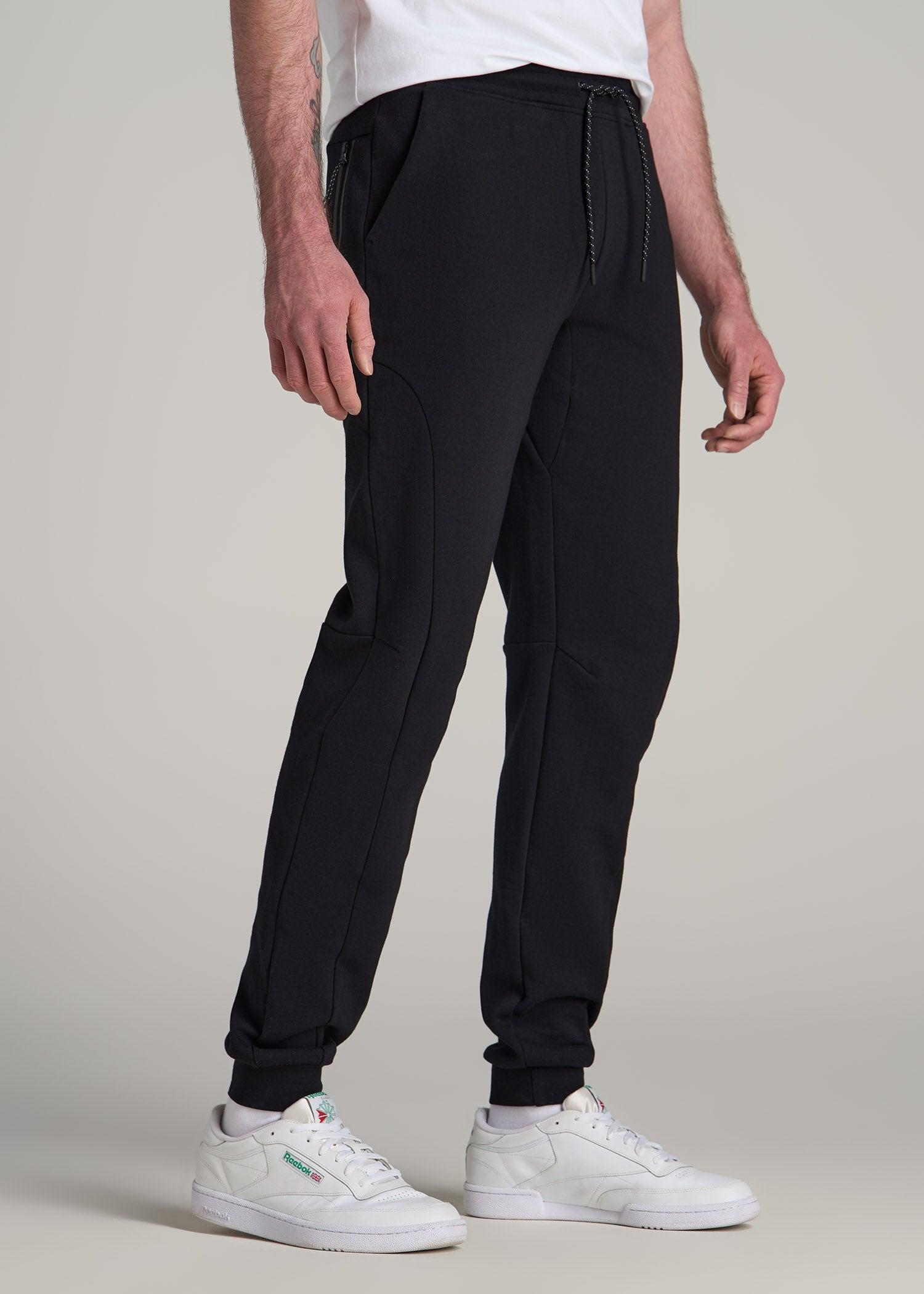 Tall Men's Utility Fleece Joggers in Black Product Image