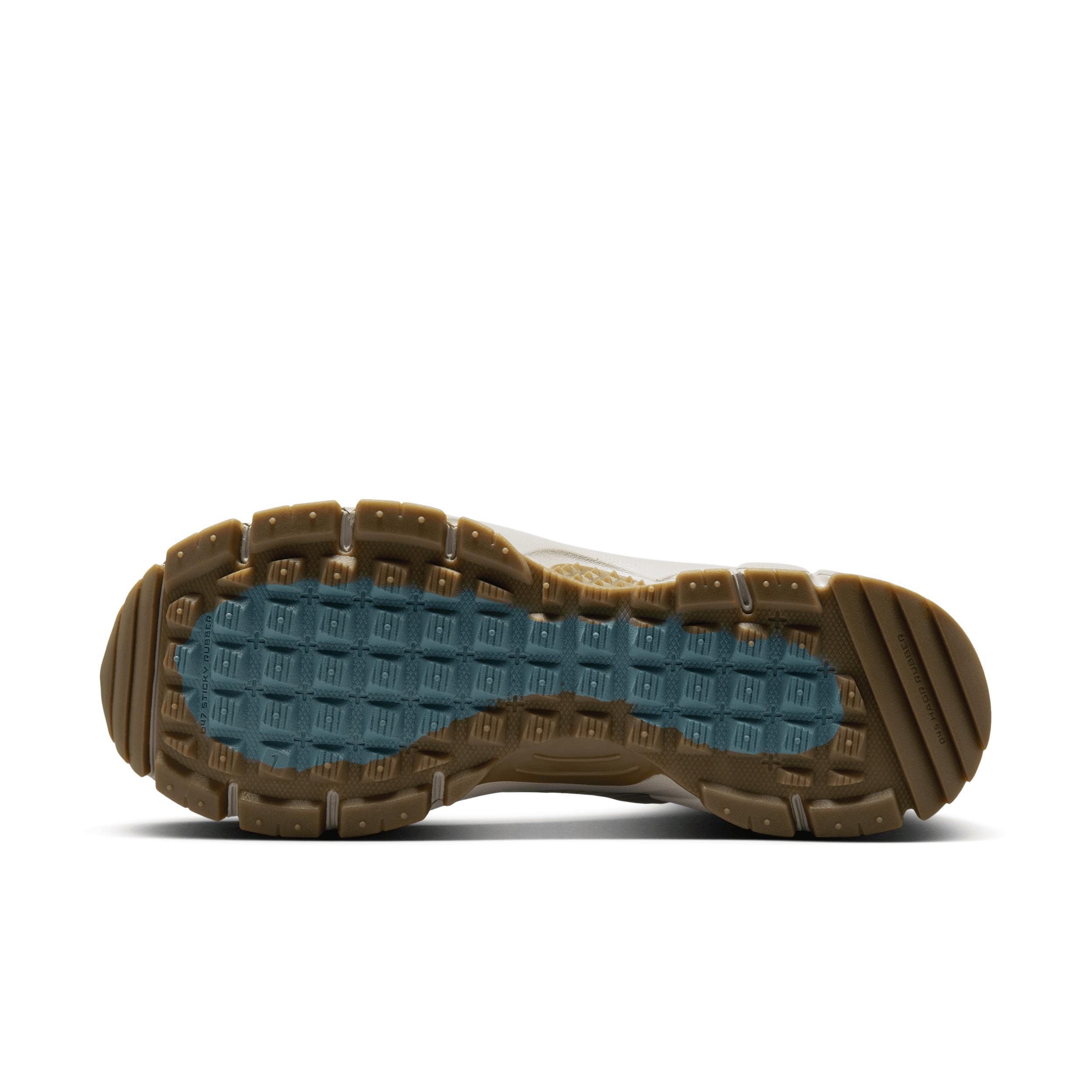 Nike Mens Zoom Vomero Roam Casual Shoes in College Grey/Vast Grey/White Product Image