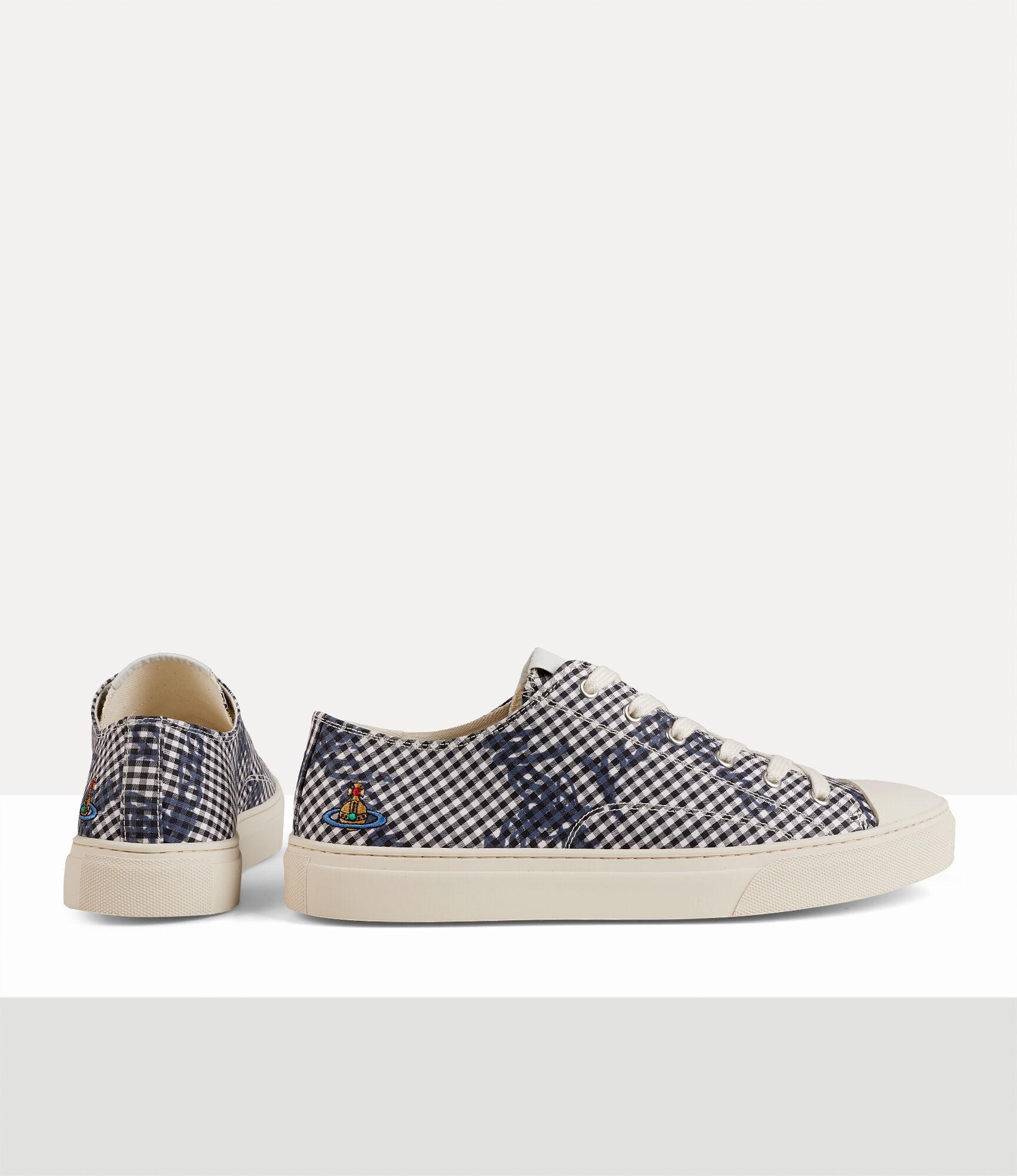 Low-Top Plimsoll Product Image