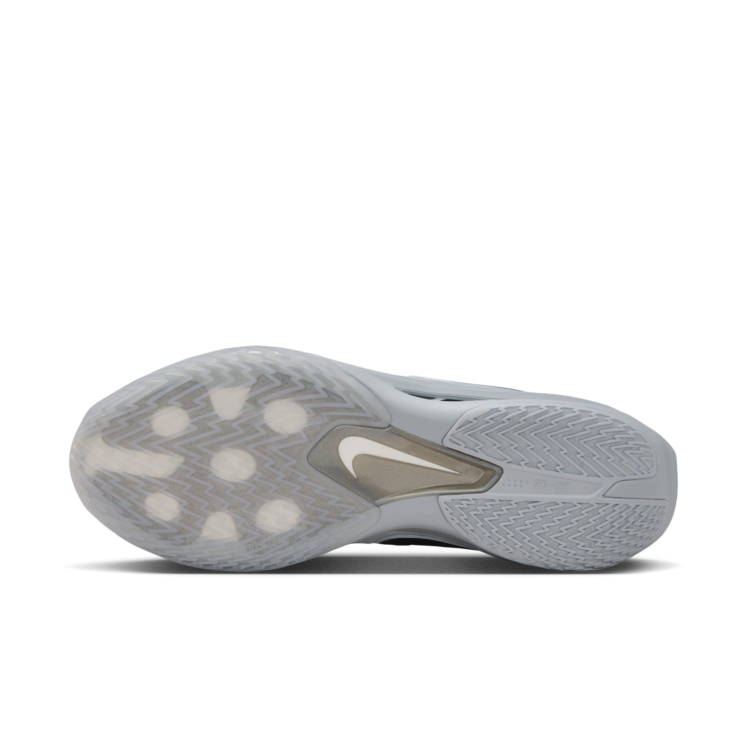 Nike Men's G.T. Cut 3 Basketball Shoes Product Image