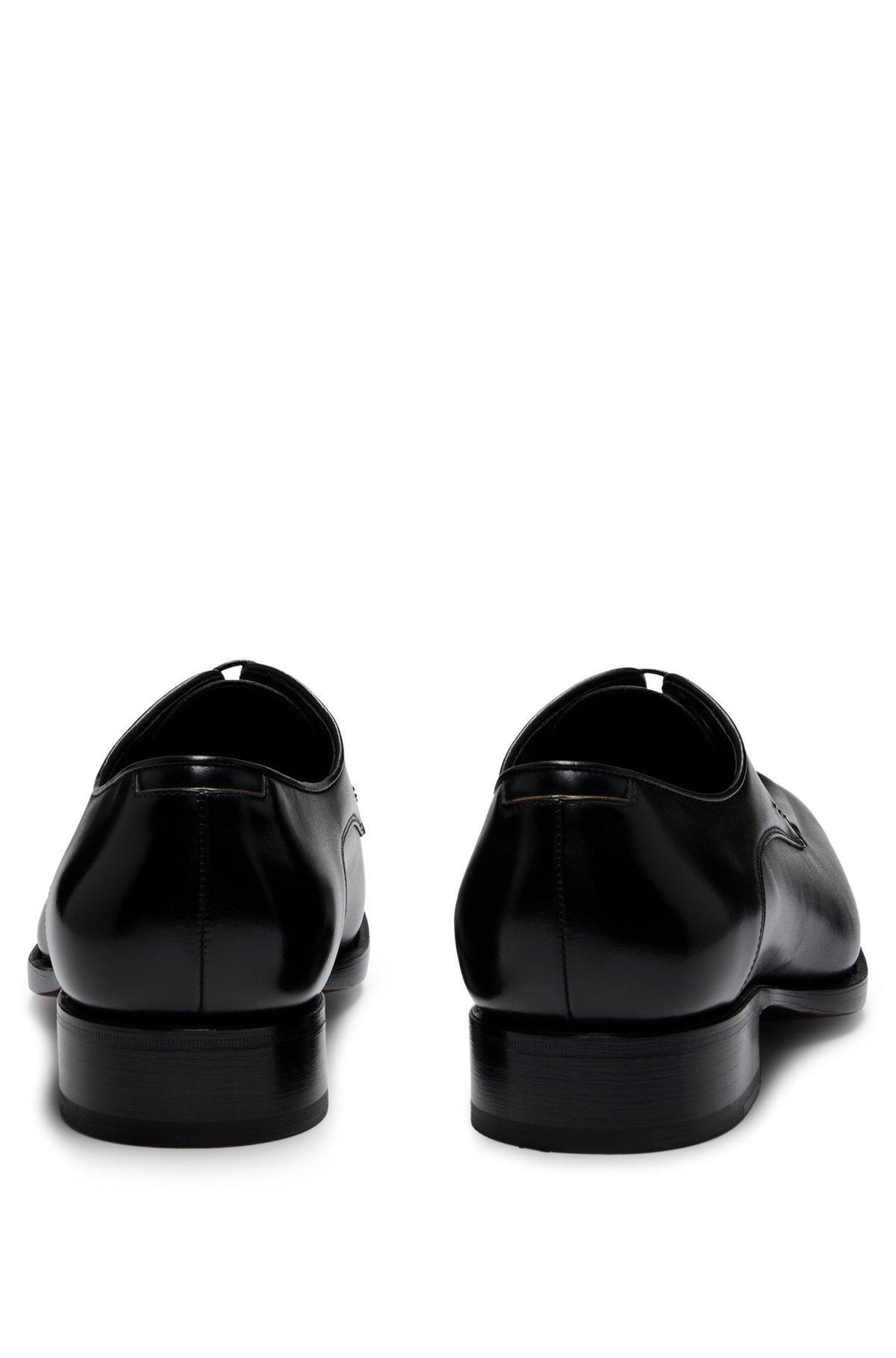 Apron-toe Derby shoes in leather with heel detail Product Image