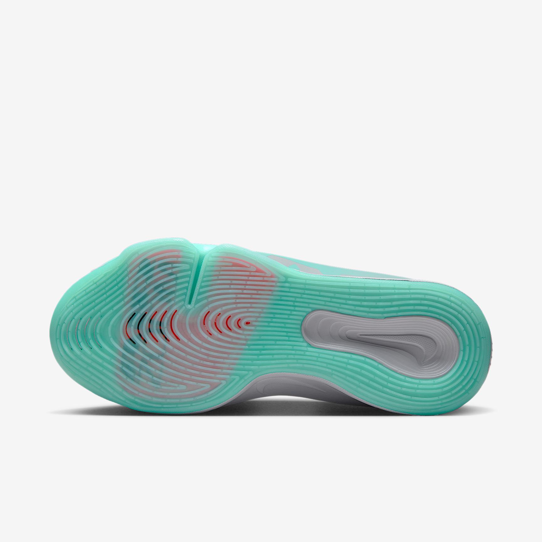 Nike G.T. Hustle 3 Basketball Shoes Product Image