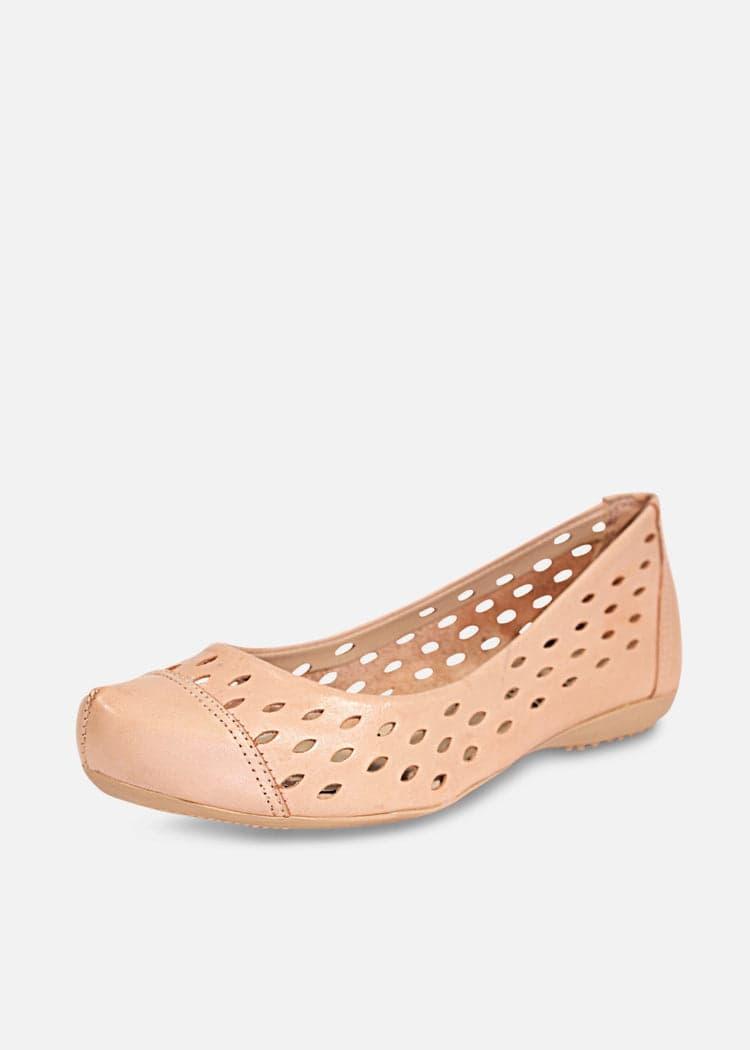 Grand Leather Comfort Flats Product Image