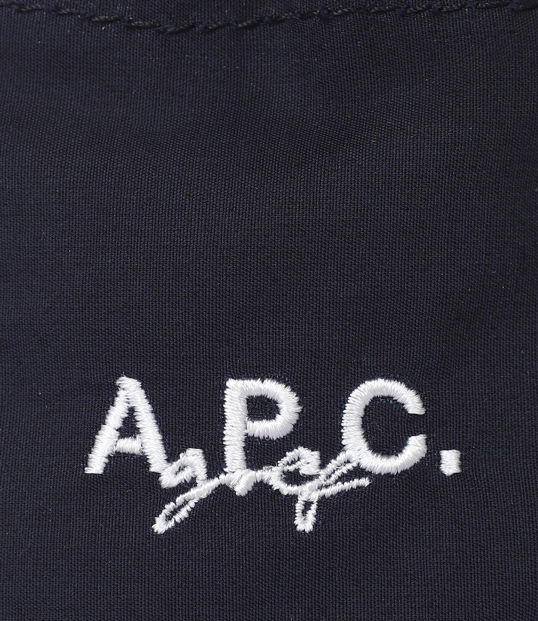 Arnold Pouch Male Product Image