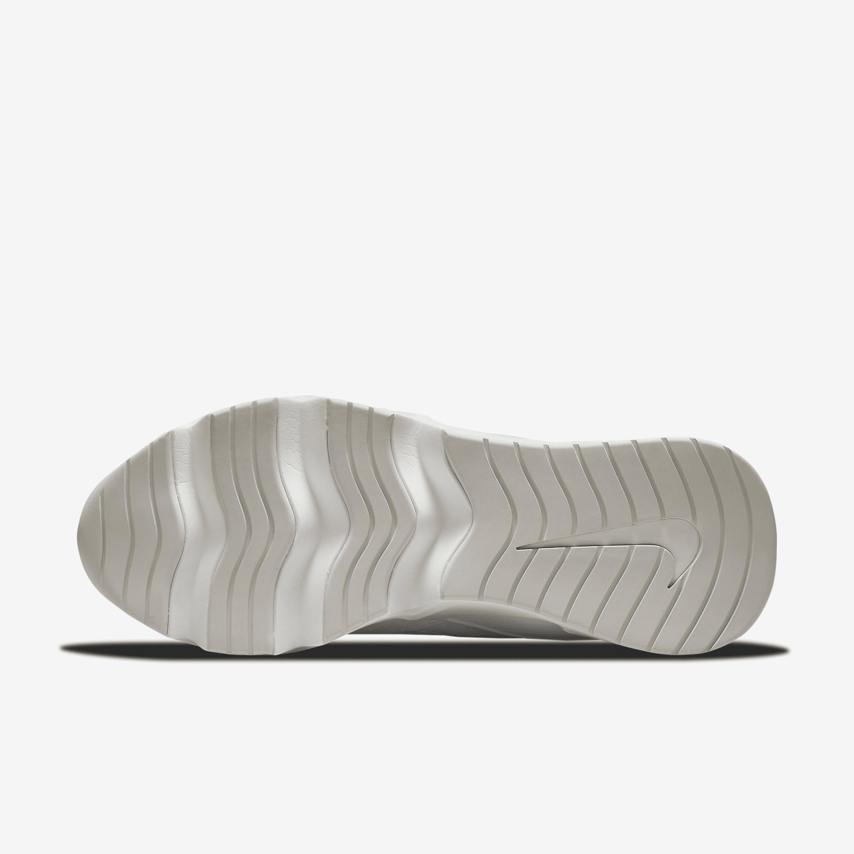 Nike Women's Ryz 365 2 Shoes Product Image