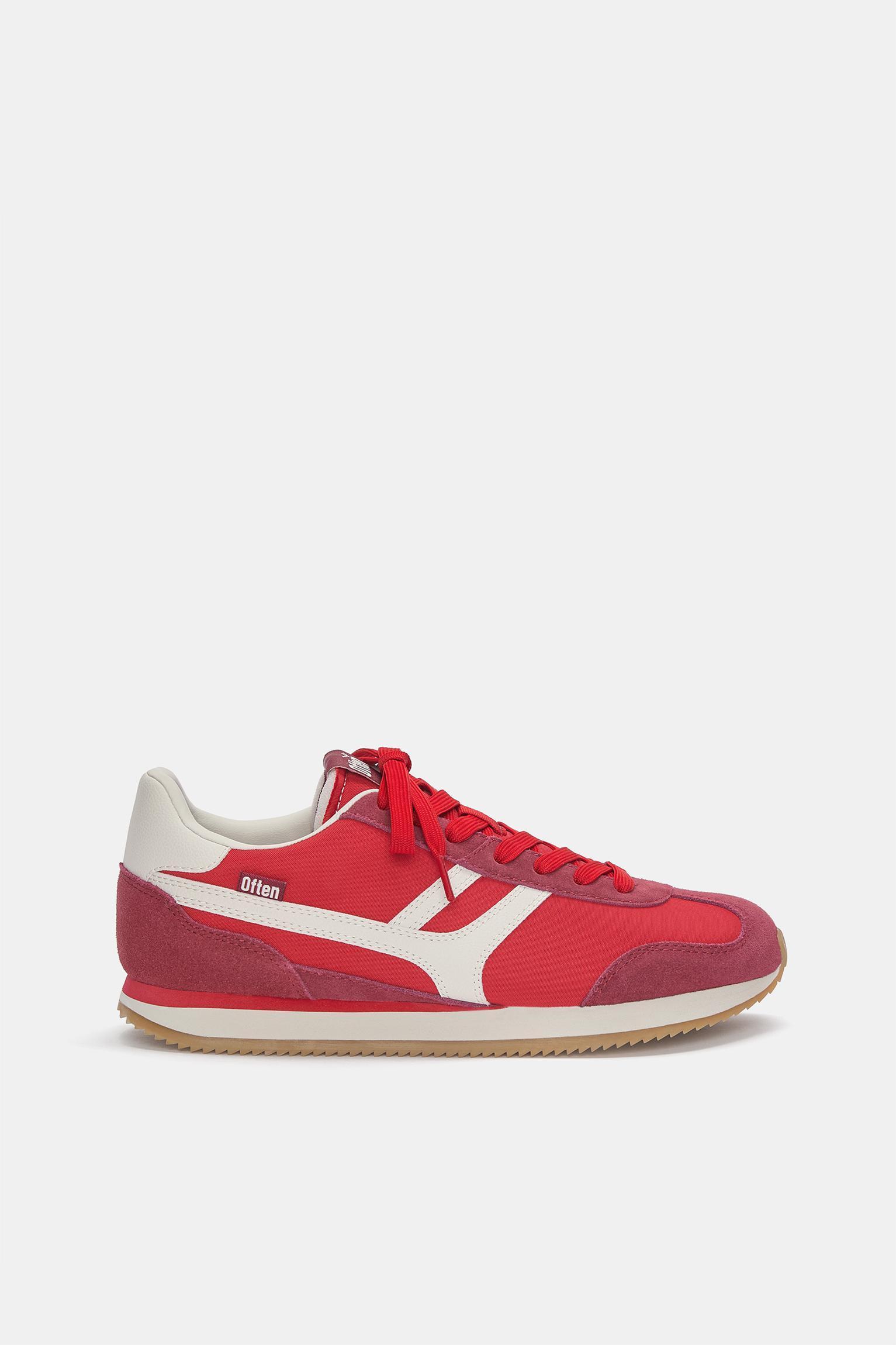 Retro sneakers Product Image