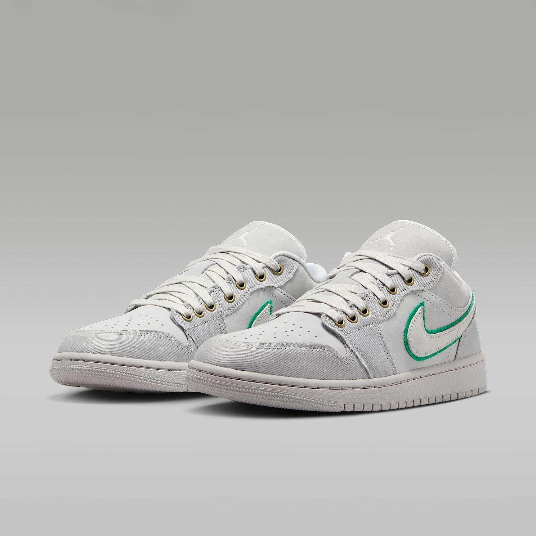 Women's Air Jordan 1 Low SE Shoes Product Image