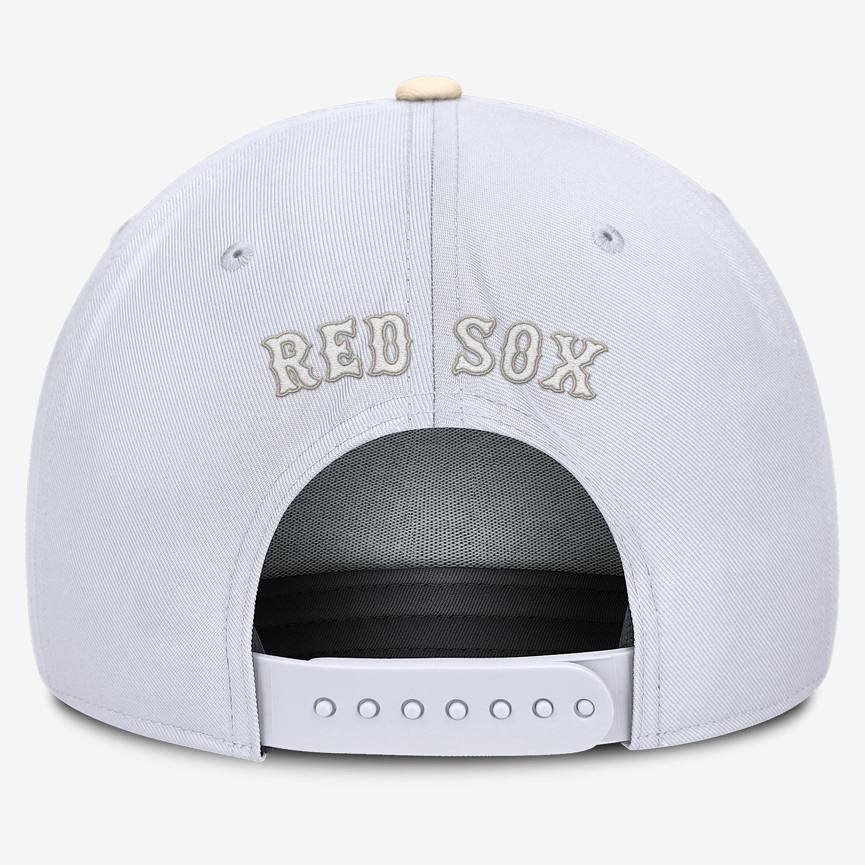 Boston Red Sox Pro Men’s Nike AeroBill MLB Adjustable Hat Product Image