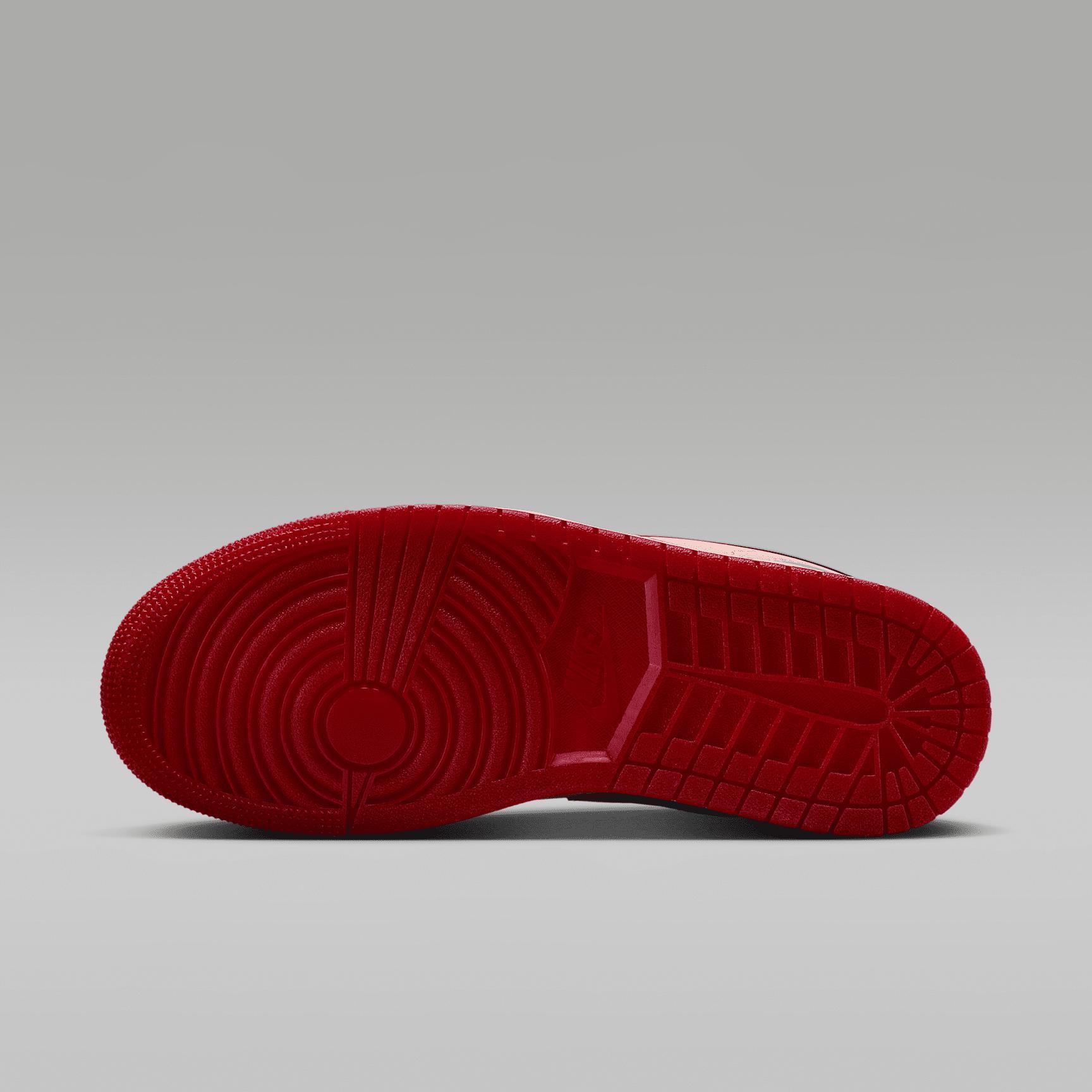 Women's Air Jordan 1 Low SE Shoes Product Image