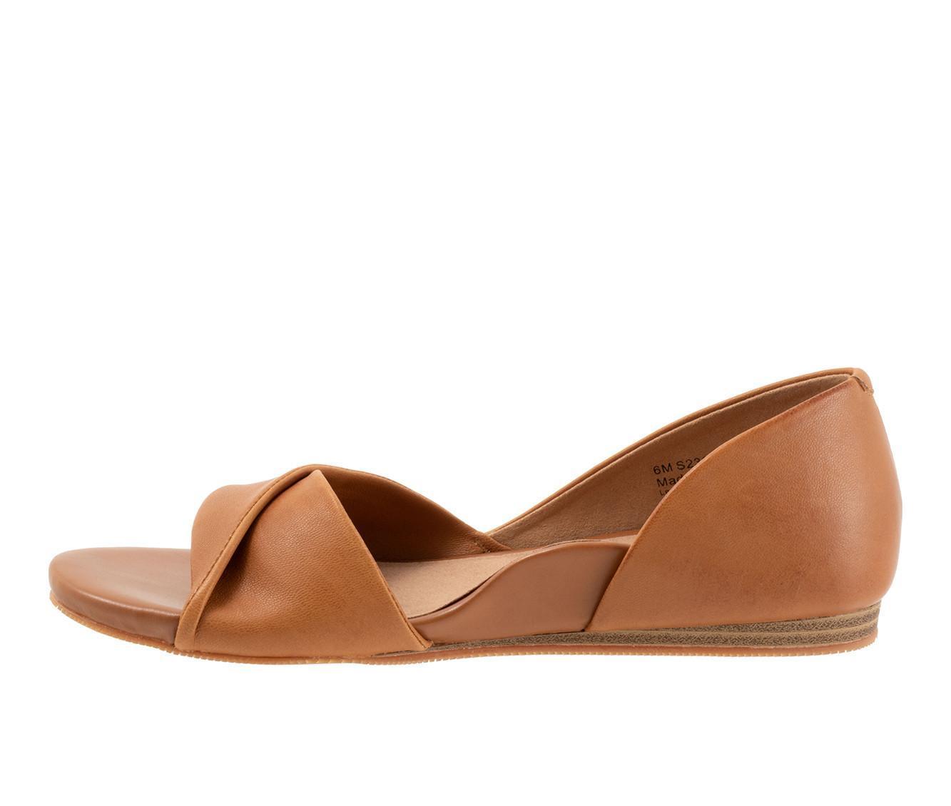 Women's Softwalk Cypress Sandals Product Image