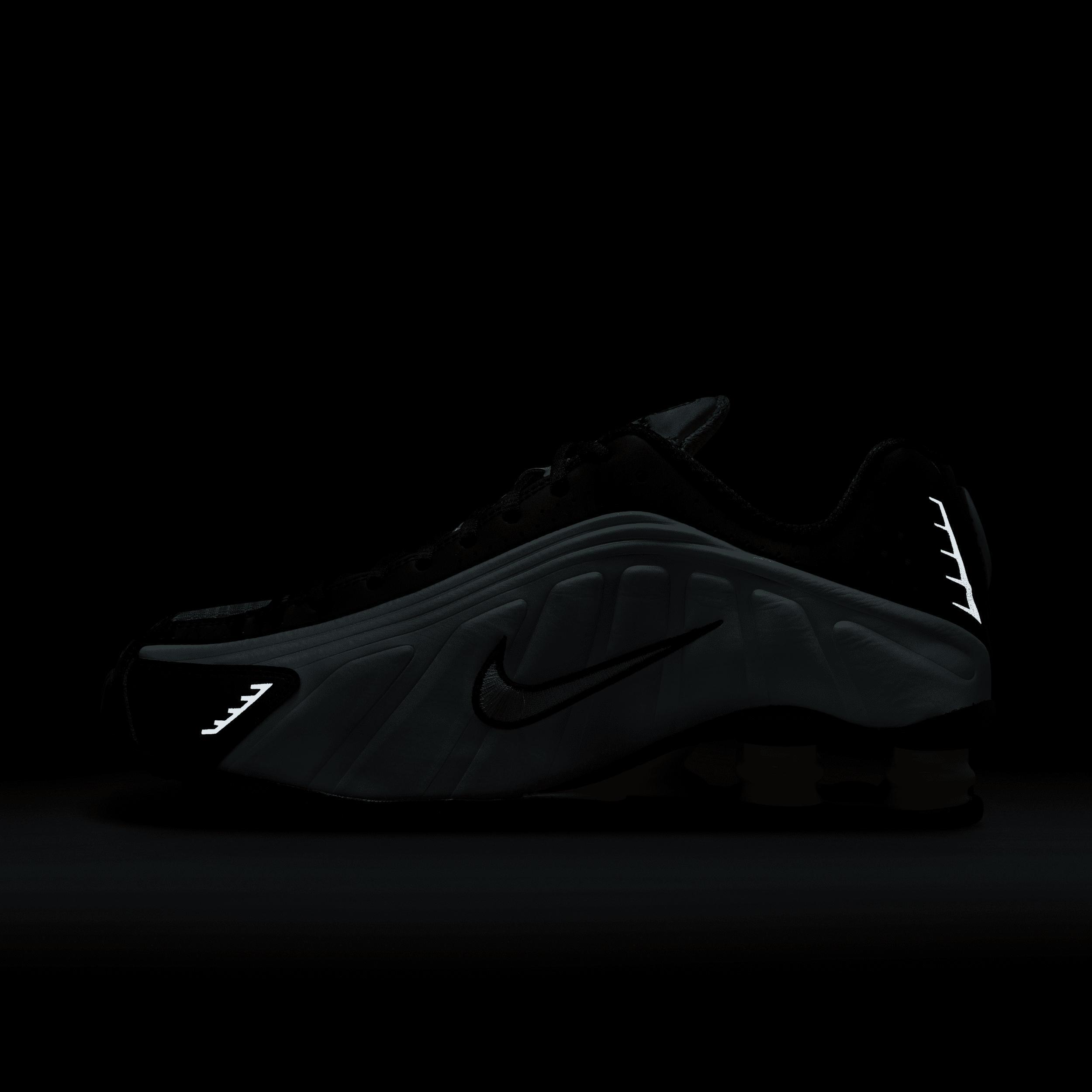 Nike Womens Shox R4 Casual Shoes Product Image