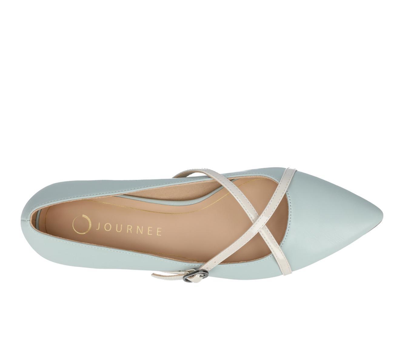 Women's Journee Collection Camby Shoes Product Image