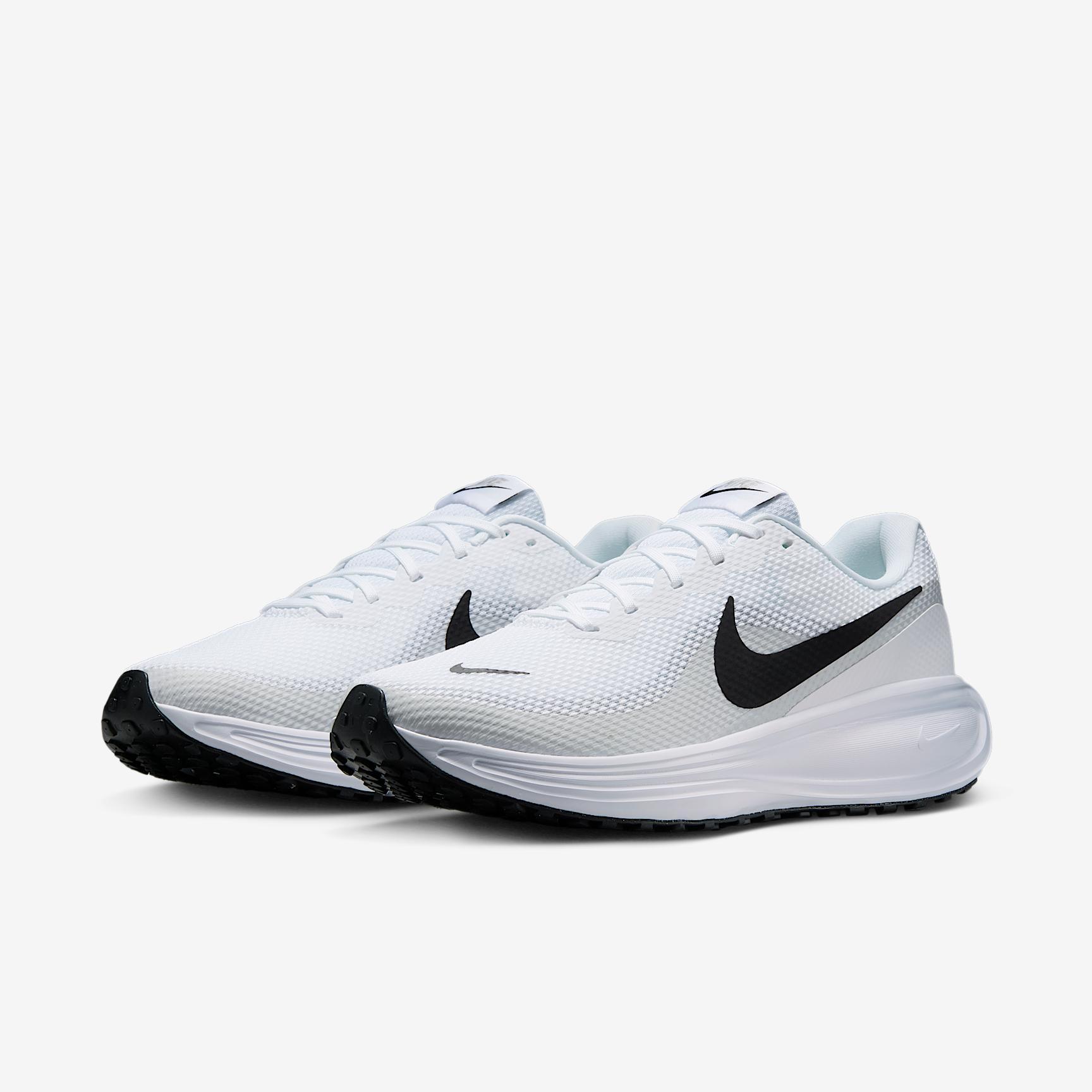 Nike Men's Revolution 8 Road Running Shoes Product Image