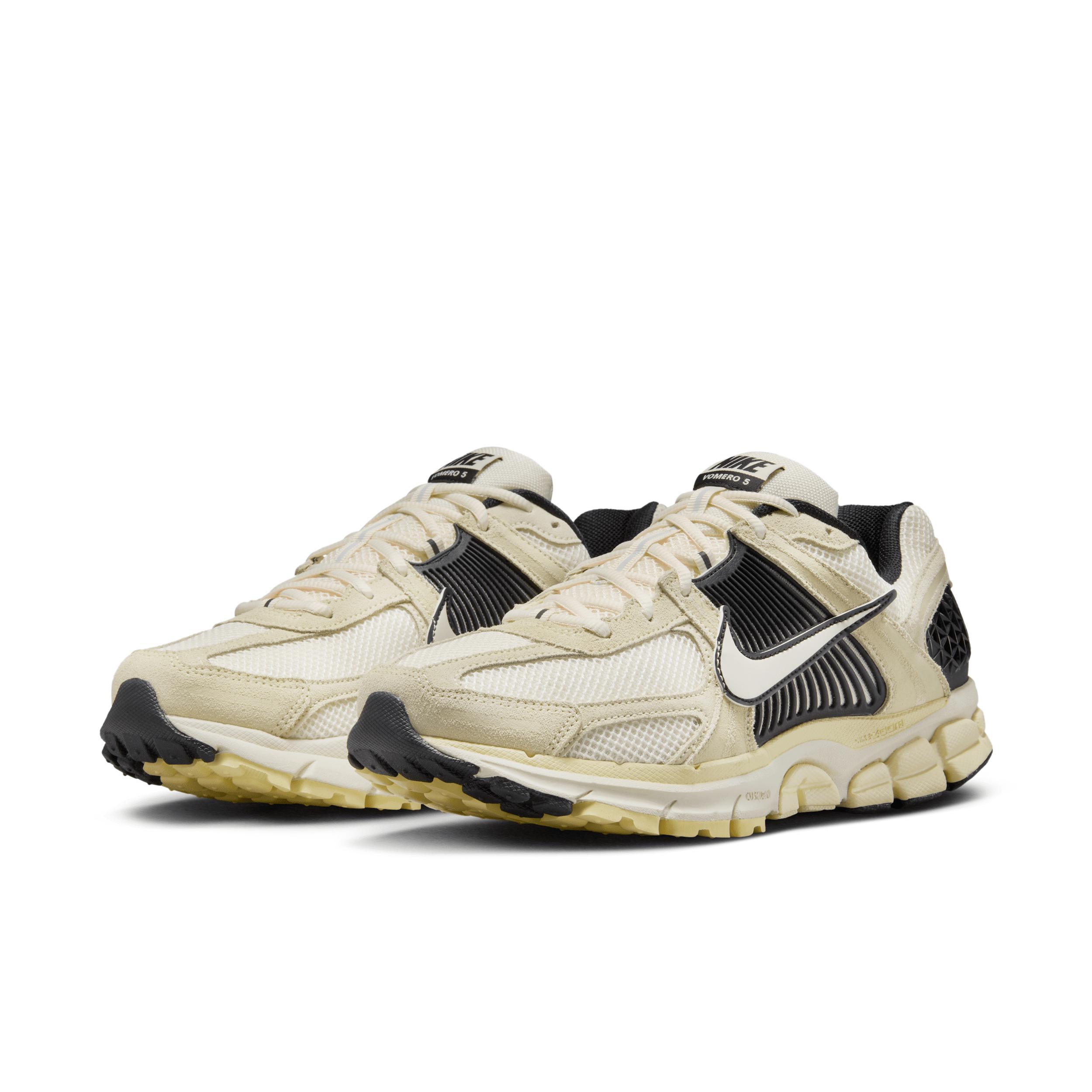 Nike Zoom Vomero 5 Men's Shoes Product Image