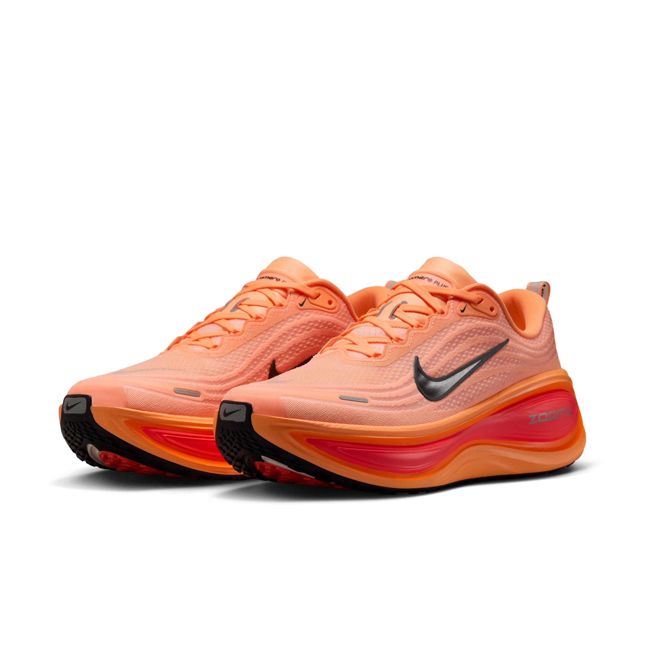 Nike Men's Vomero Plus Road Running Shoes Product Image