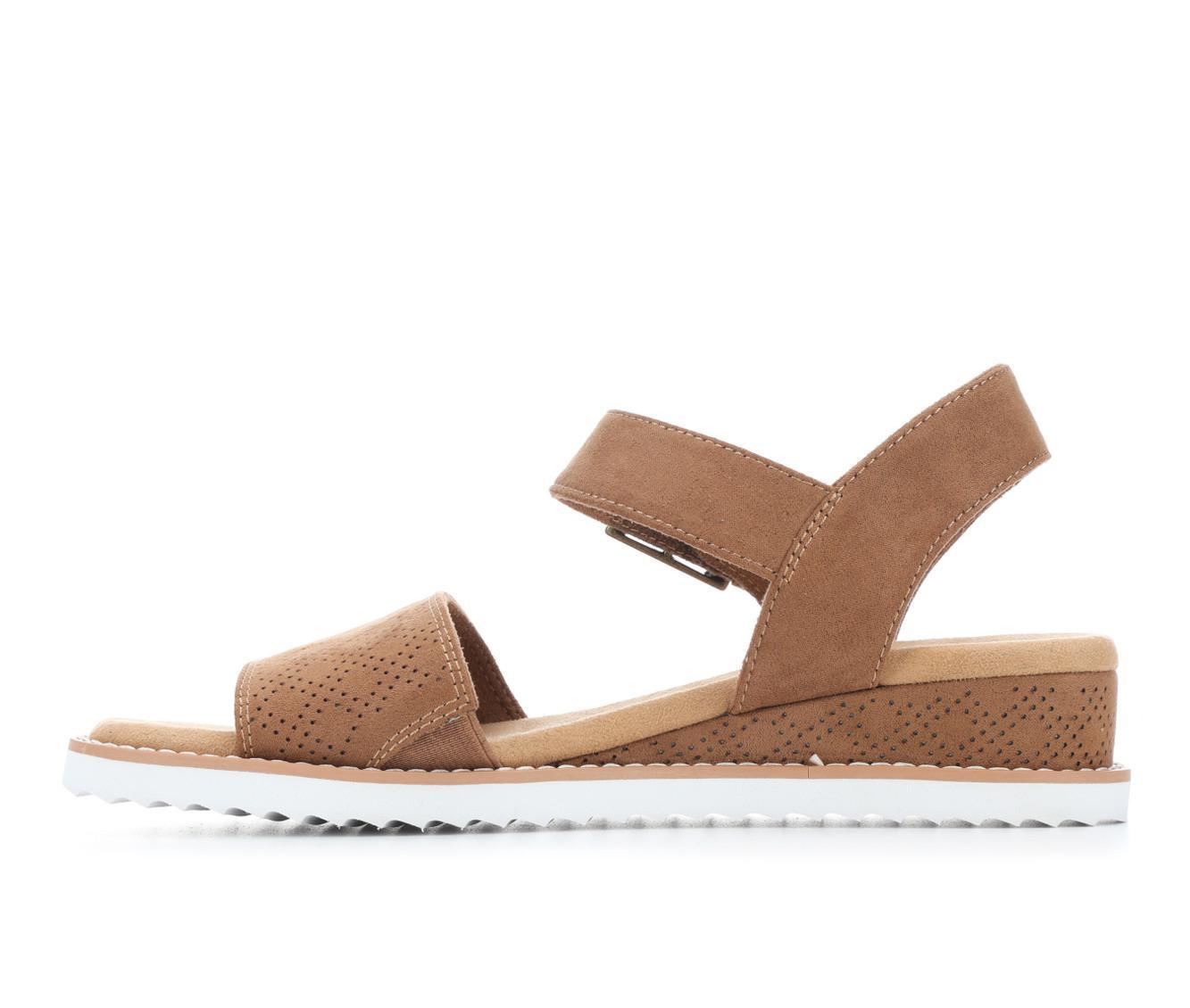 Women's BOBS Desert Kiss 114147 Wedge Sandals Product Image