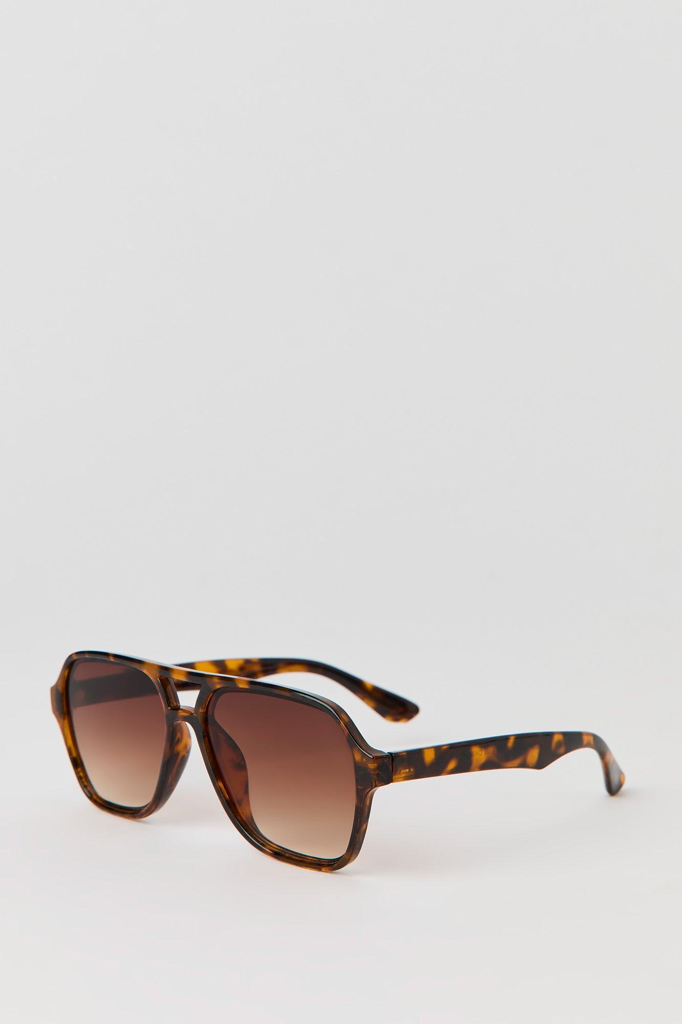 Thick Aviator Sunglasses Male Product Image