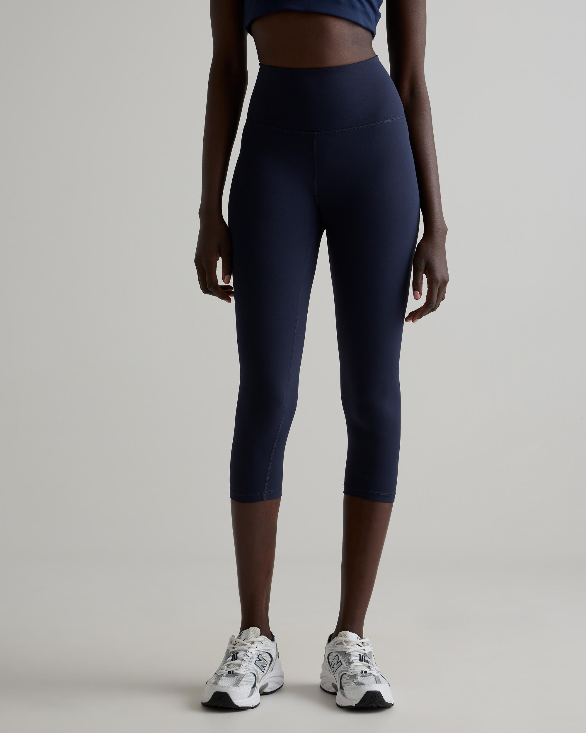 Quince | Women's Ultra-Form High-Rise Capri Size XS, Nylon/Spandex Product Image