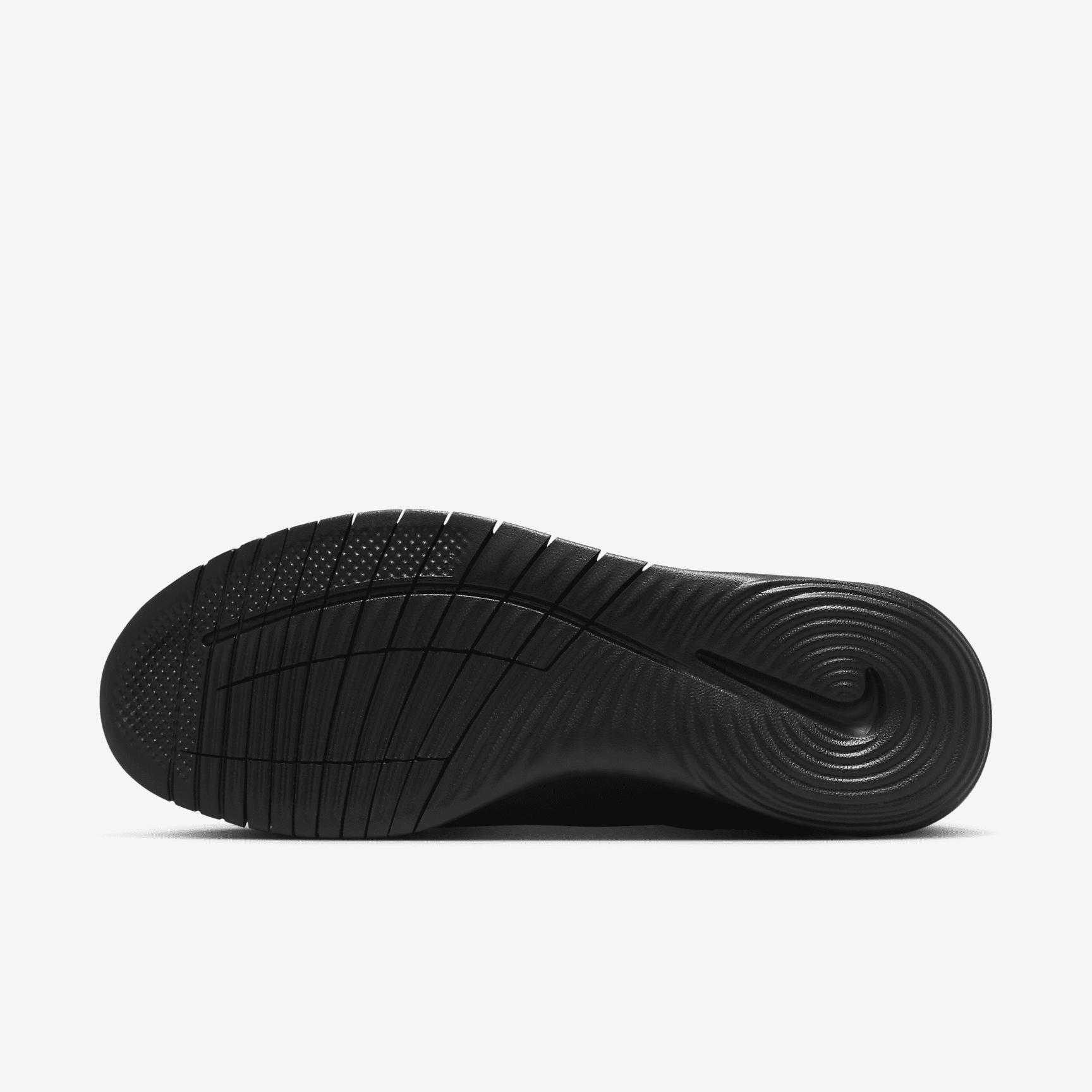 Nike Men's Air Max Nuaxis Shoes Product Image