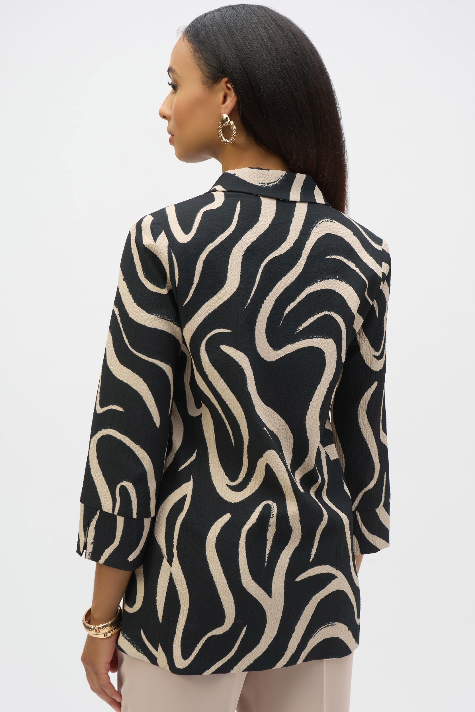 Formal Blazer With Buttons Product Image