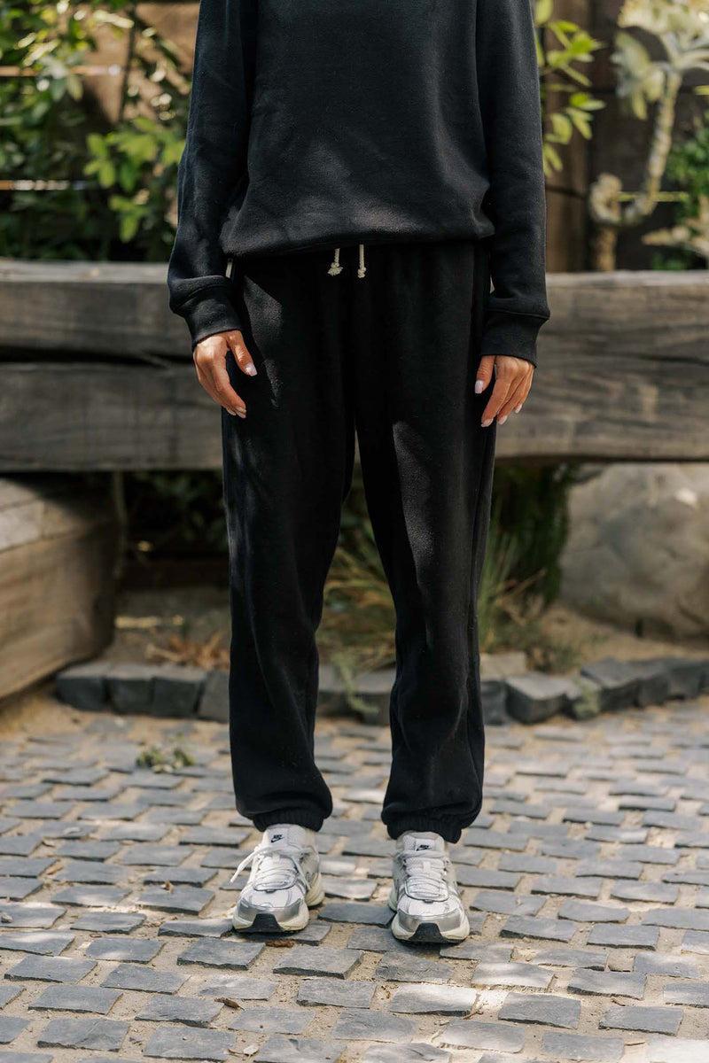 Women's Organic Heavyweight Fleece Sweatpants in Black Product Image