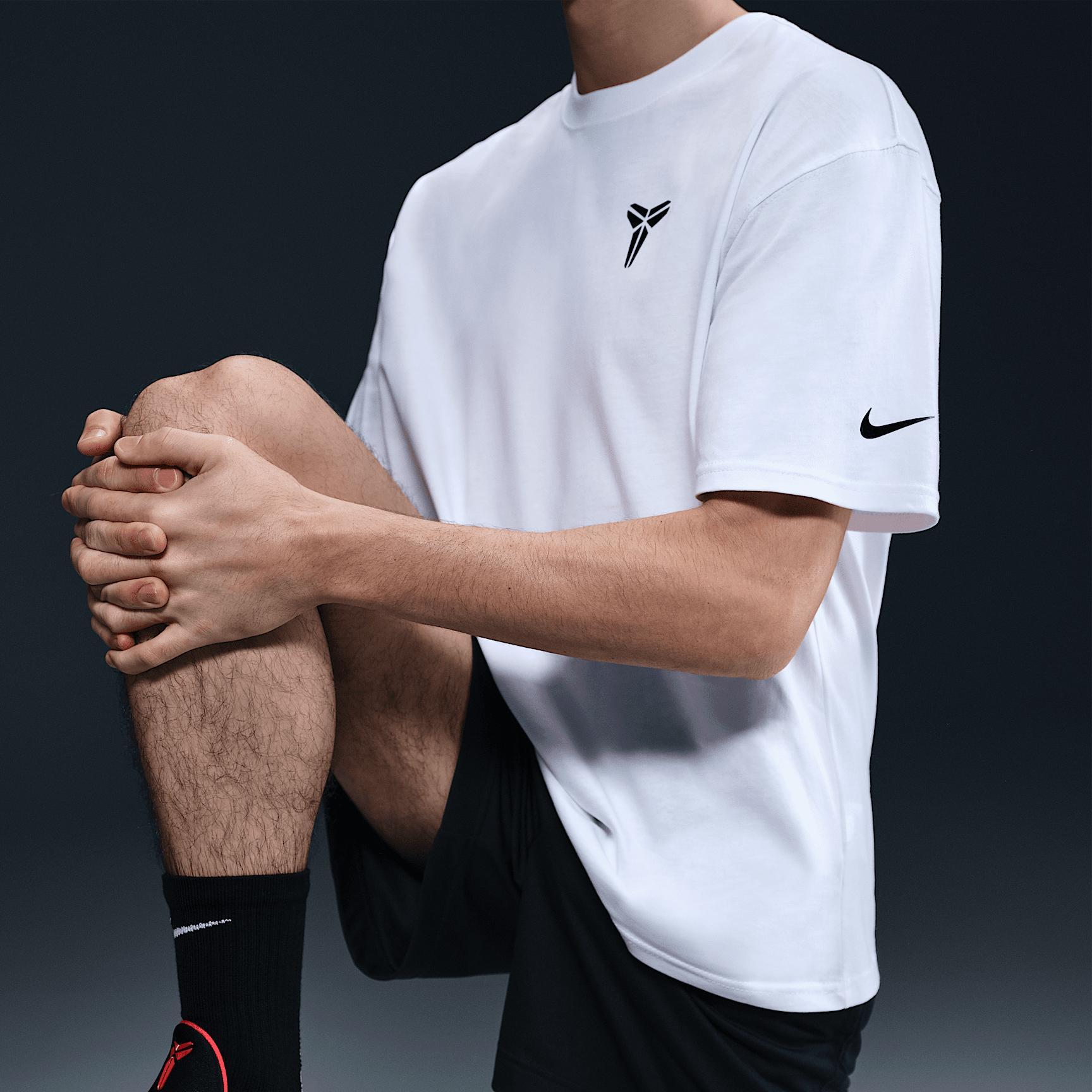 Kobe Men's Basketball T-Shirt Product Image