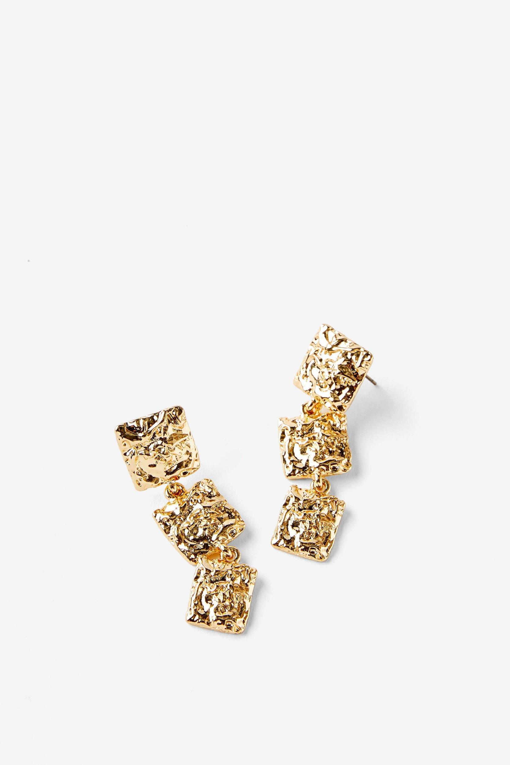 Mid Charm Earring Product Image