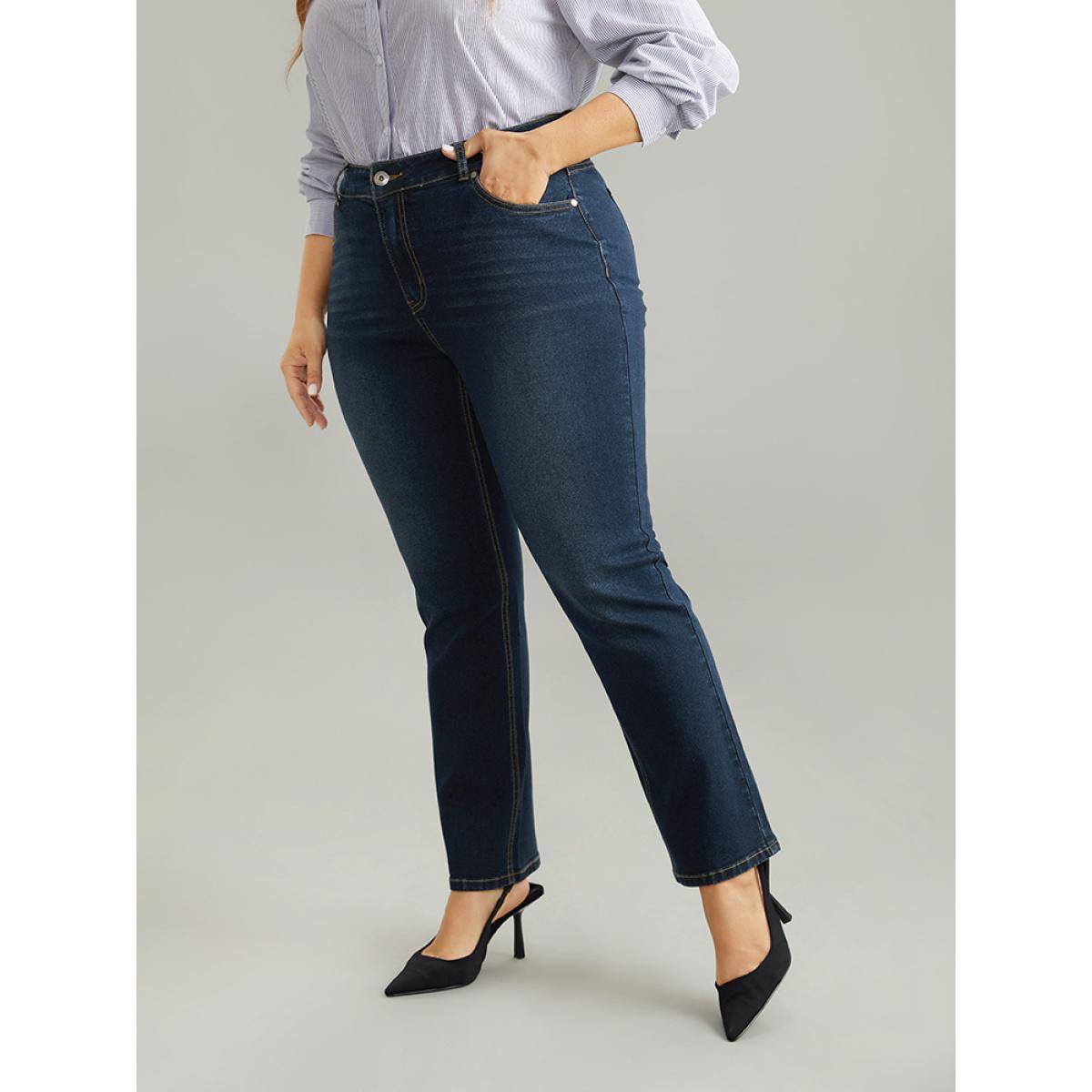 Plus Size Straight Leg Dark Wash Zipper Fly Jeans Women Indigo Casual Plain Pocket High stretch Pocket Jeans BloomChic 14/1X Product Image