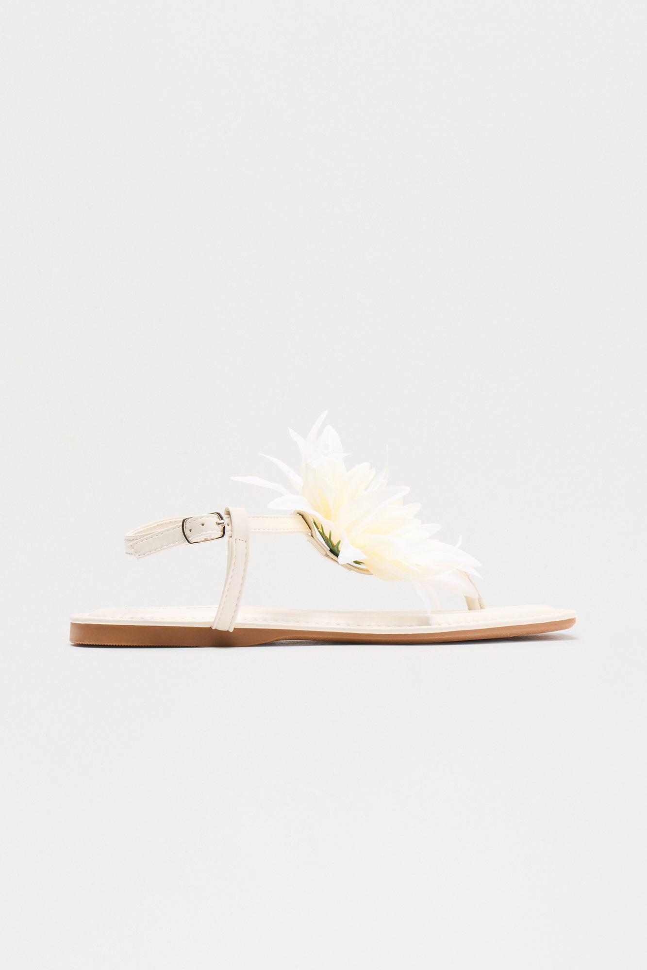 Joyful Flower Slingback Sandals - Ivory Product Image