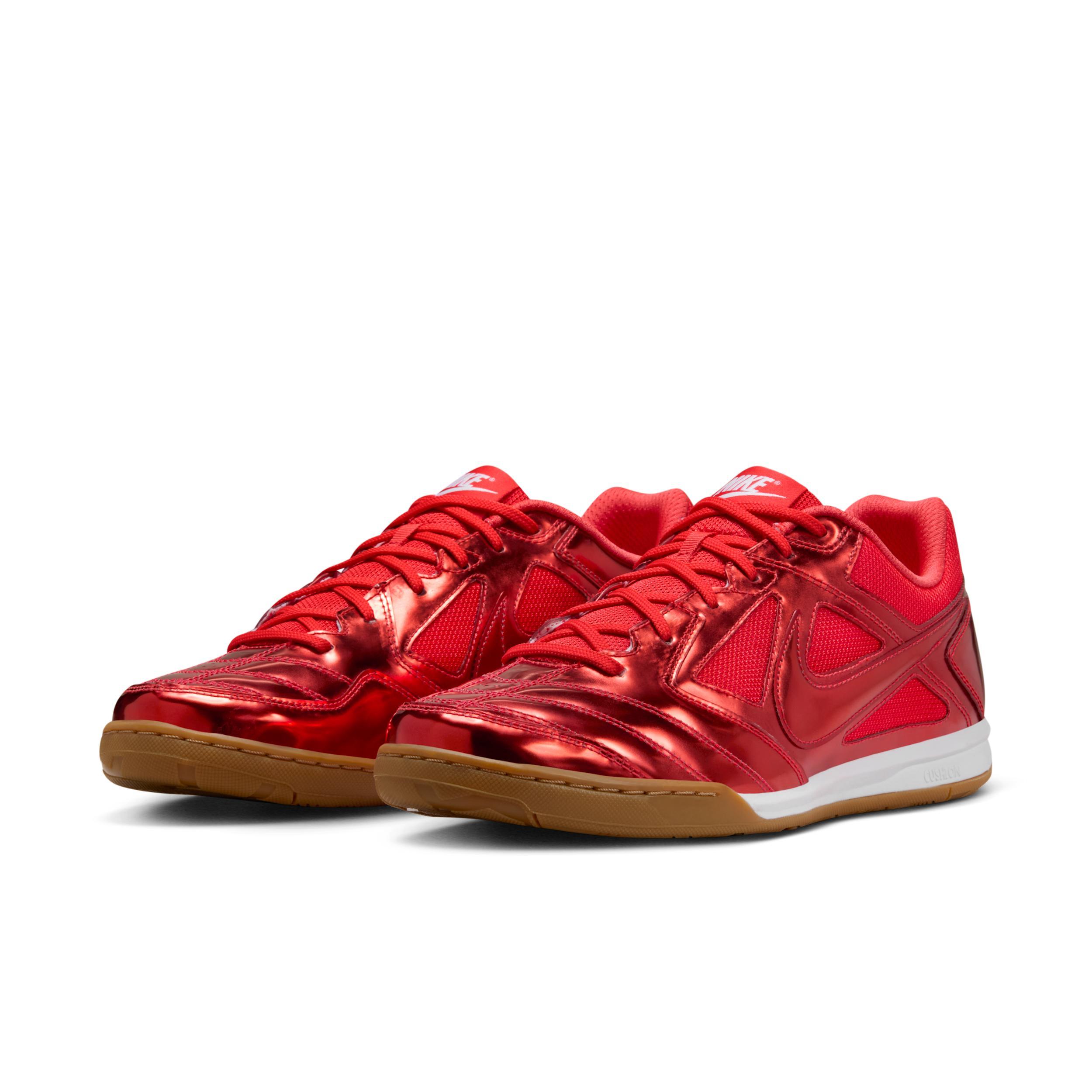 Nike Gato LV8 Men's Shoes Product Image