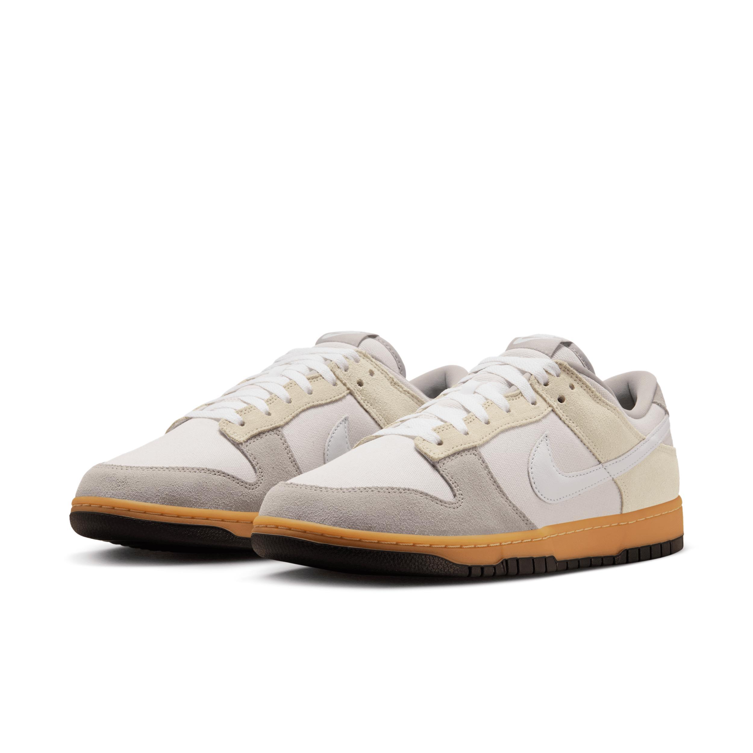 Nike Men's Dunk Low Shoes Product Image