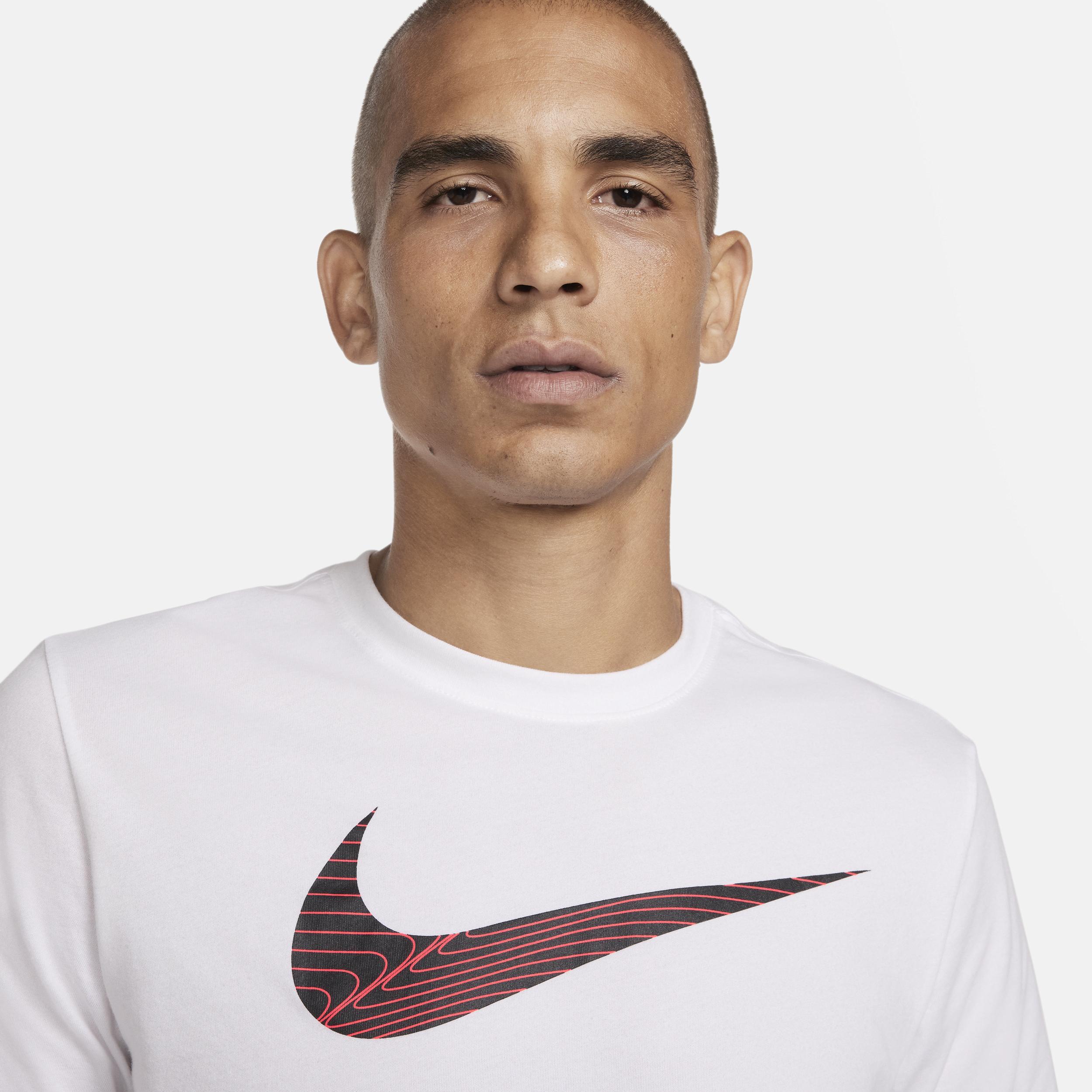 Nike Men's Dri-FIT Fitness T-Shirt Product Image
