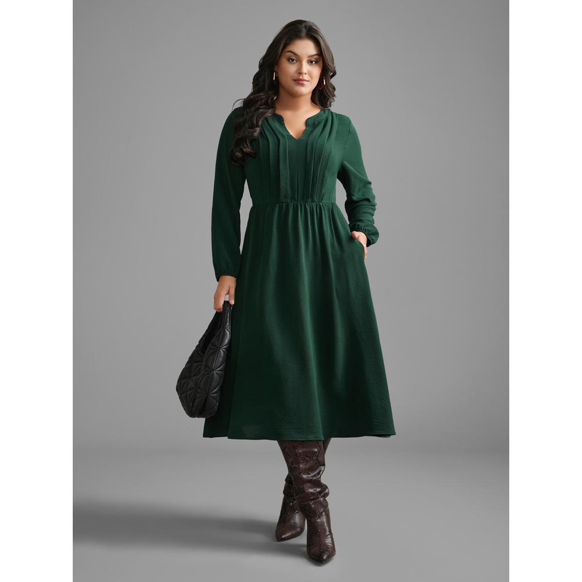 Plus Size Plain Notched Pleated Midi Dress DarkGreen Women At the Office Pleated Flat collar Long Sleeve Curvy BloomChic 28/5X Product Image
