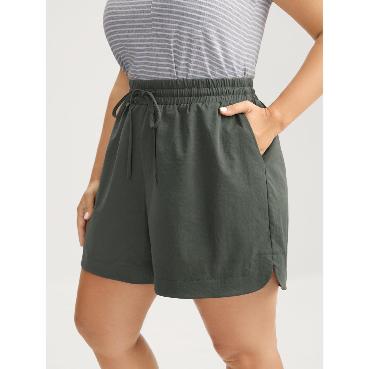 Plus Size Waist-Tie Solid Wide-Leg Shorts Women ArmyGreen Casual Drawstring Wide Leg Everyday-Casual Shorts BloomChic 14-16/1X Product Image
