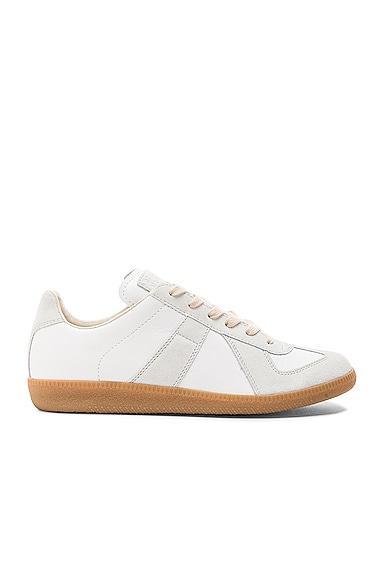 Maison Margiela Mens Replica Low Top Sneakers Product Image