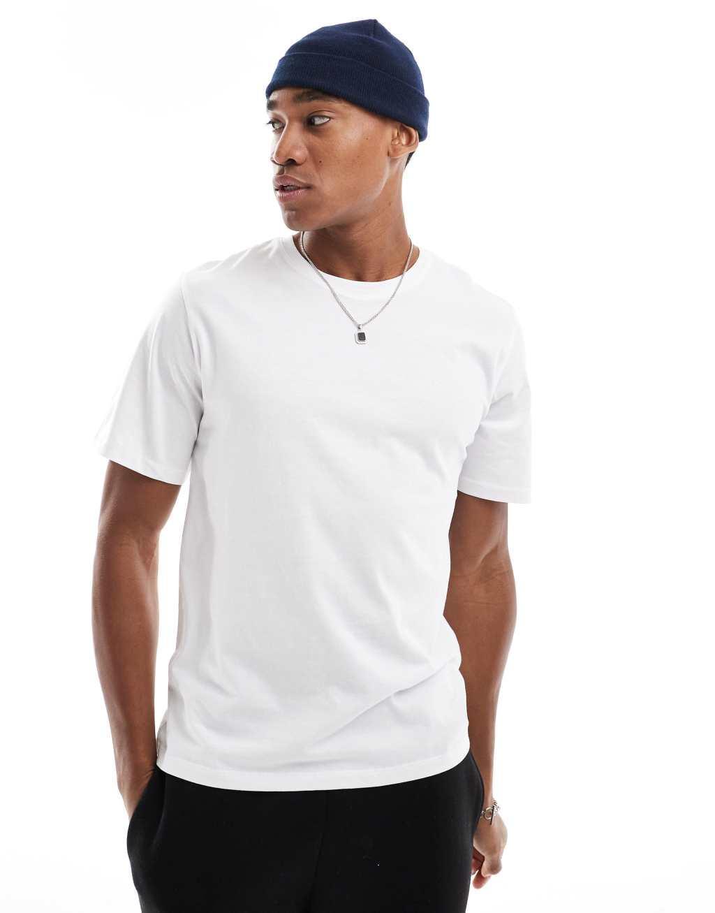 Jack & Jones Essentials t-shirt in cotton with crew neck in white - WHITE Product Image