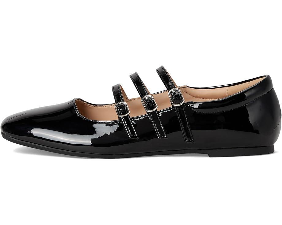 Carrie Flat Product Image