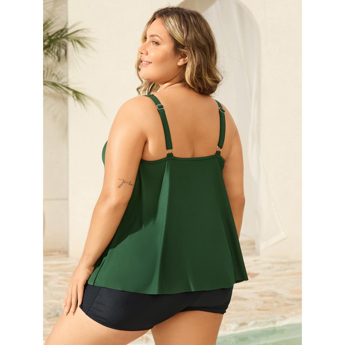 Plus Size Color Contrast Layered Keyhole Swim Tankini Women's Swimwear ArmyGreen Beach Cut-Out High stretch Bodycon U-neck Curve Swim Tops BloomChic 22-24/3X Product Image