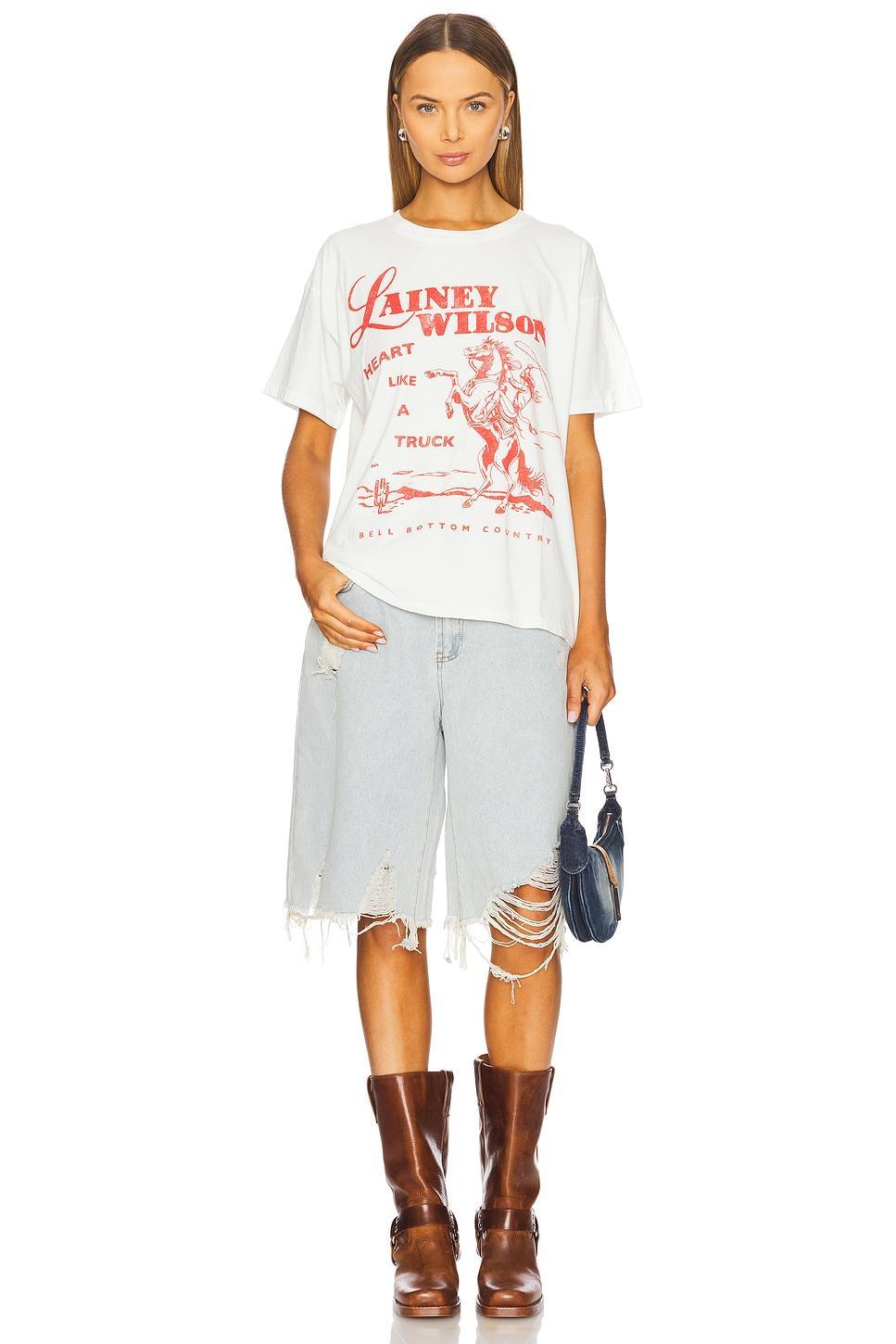 Lainey Wilson Bell Bottom Country Merch Tee DAYDREAMER Product Image