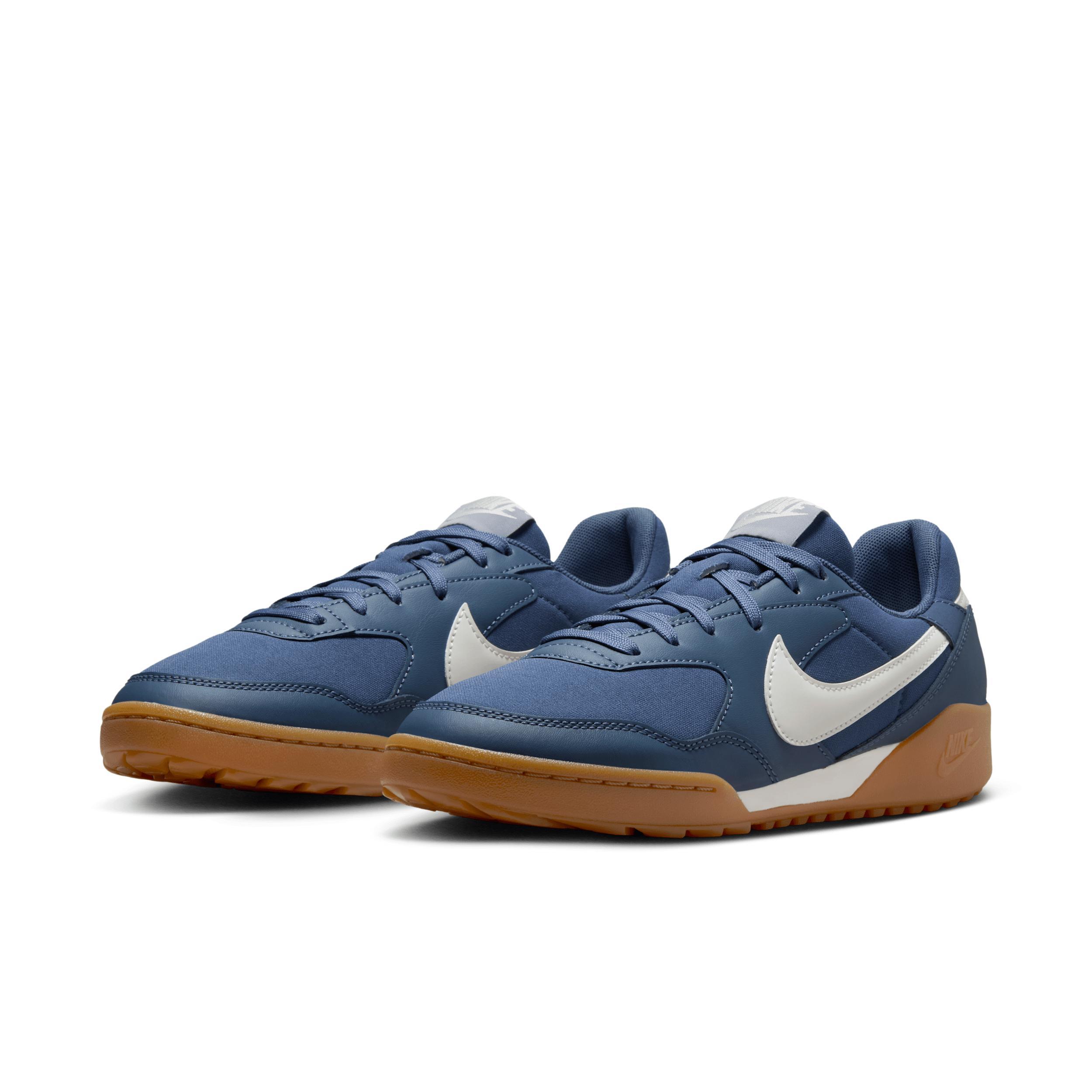 Nike Women's Terra Manta Shoes Product Image