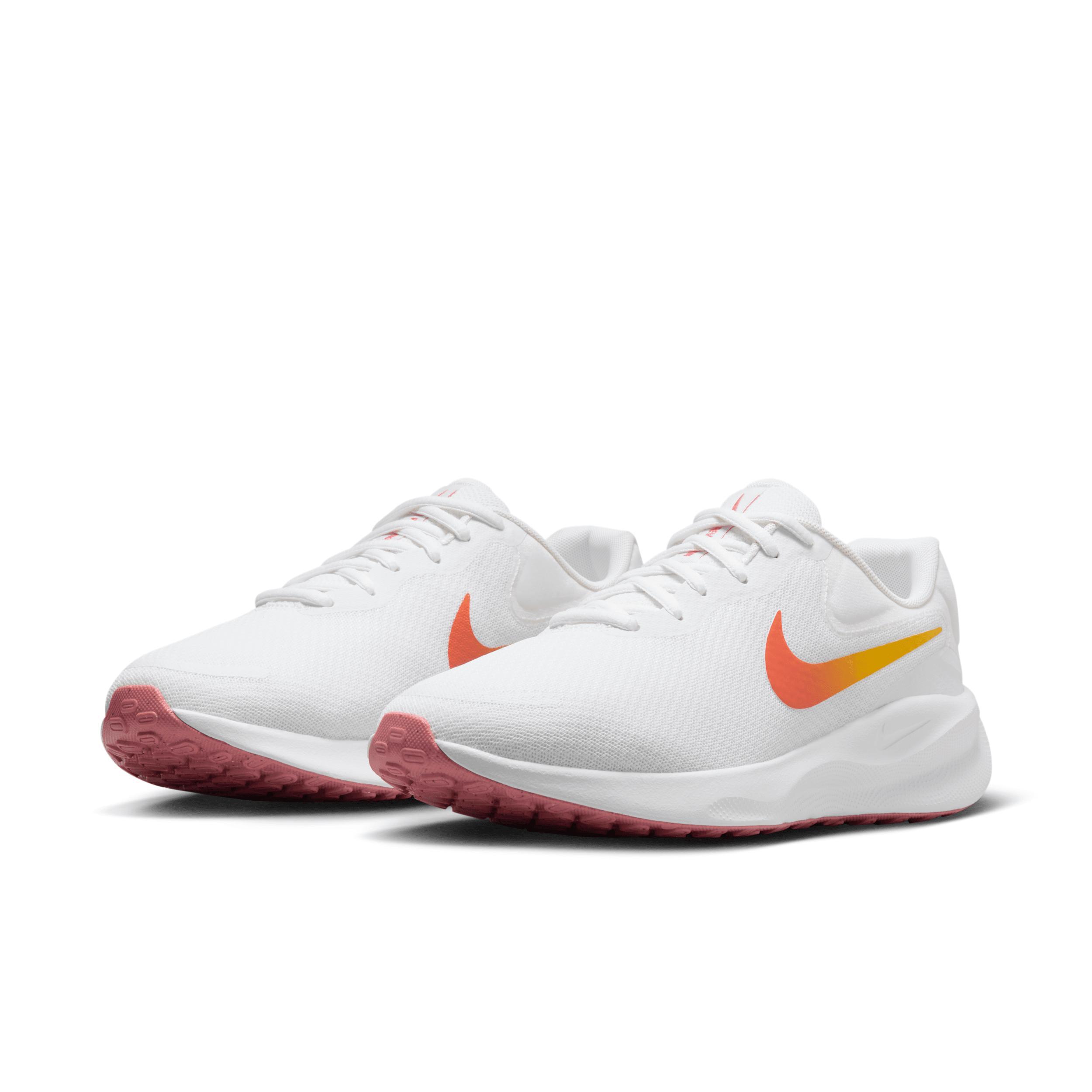 Nike Women's Revolution 7 Road Running Shoes (Extra Wide) Product Image