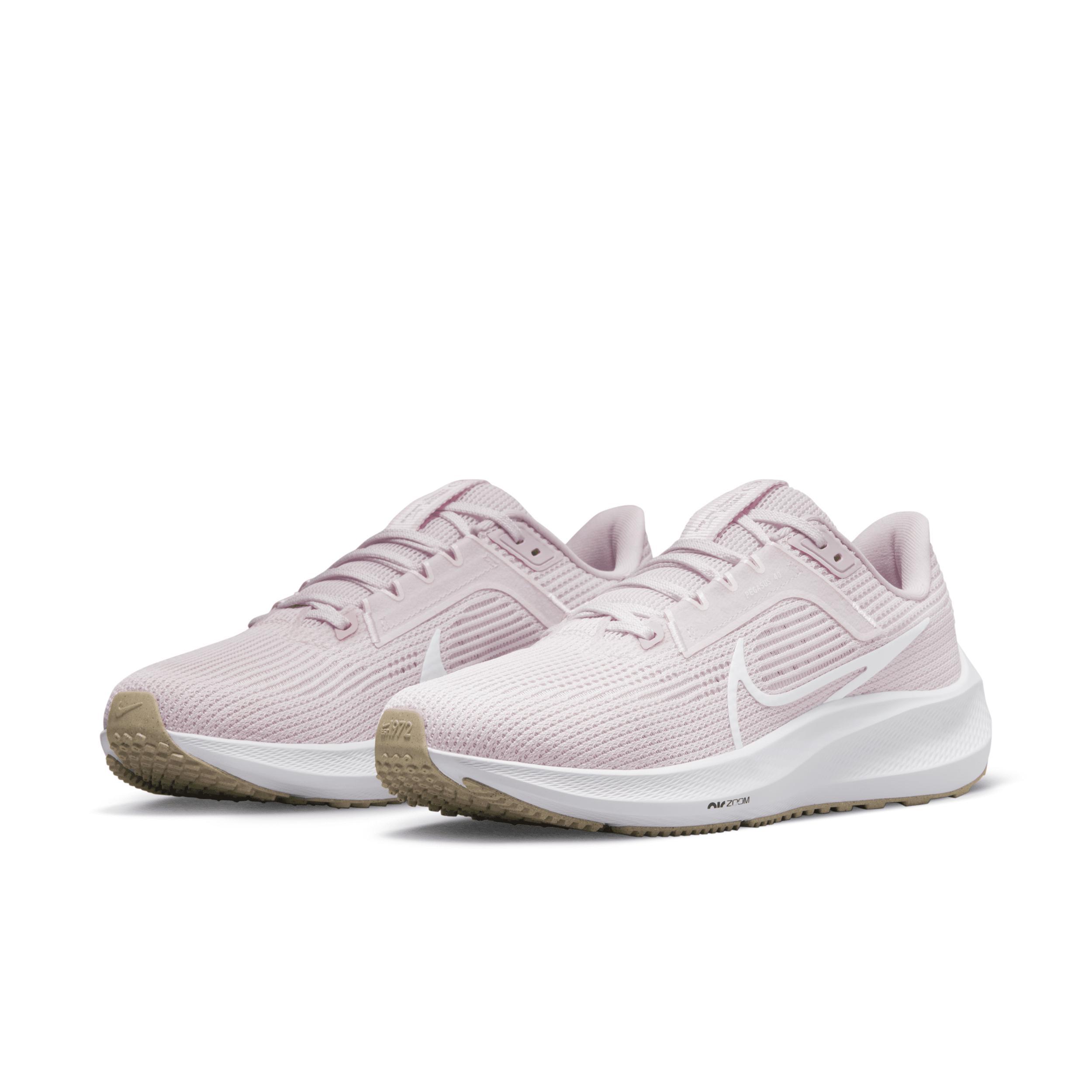 Womens Nike Zoom Pegasus 40 Running Shoes Product Image