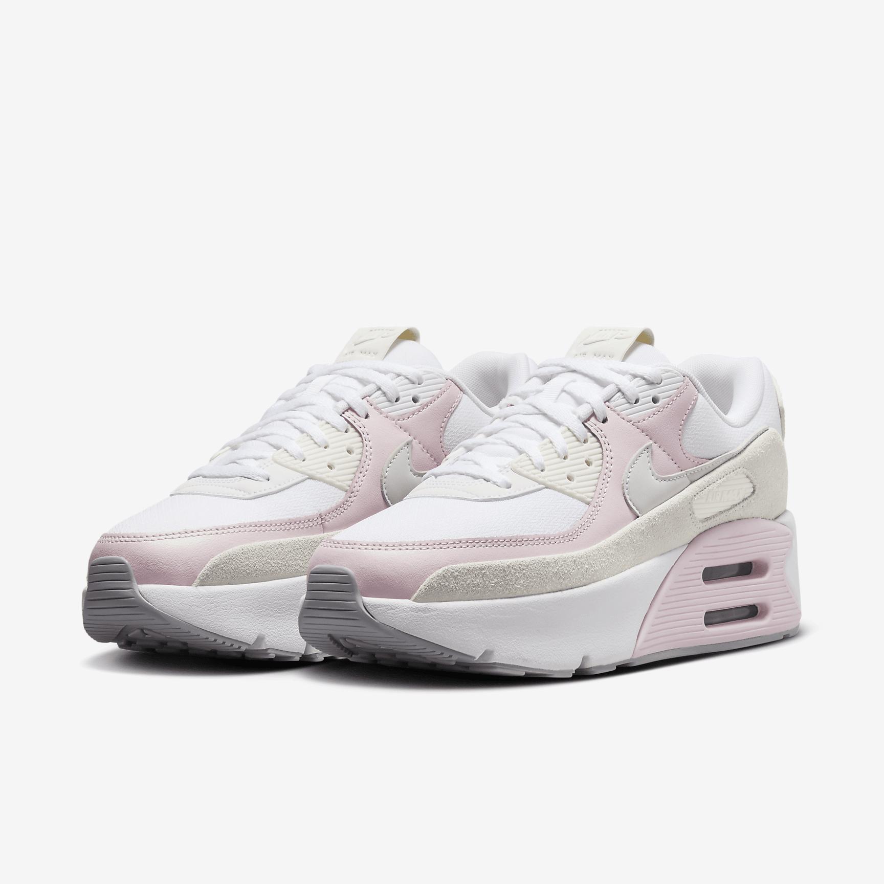 Nike Air Max 90 LV8 Women's Shoes Product Image