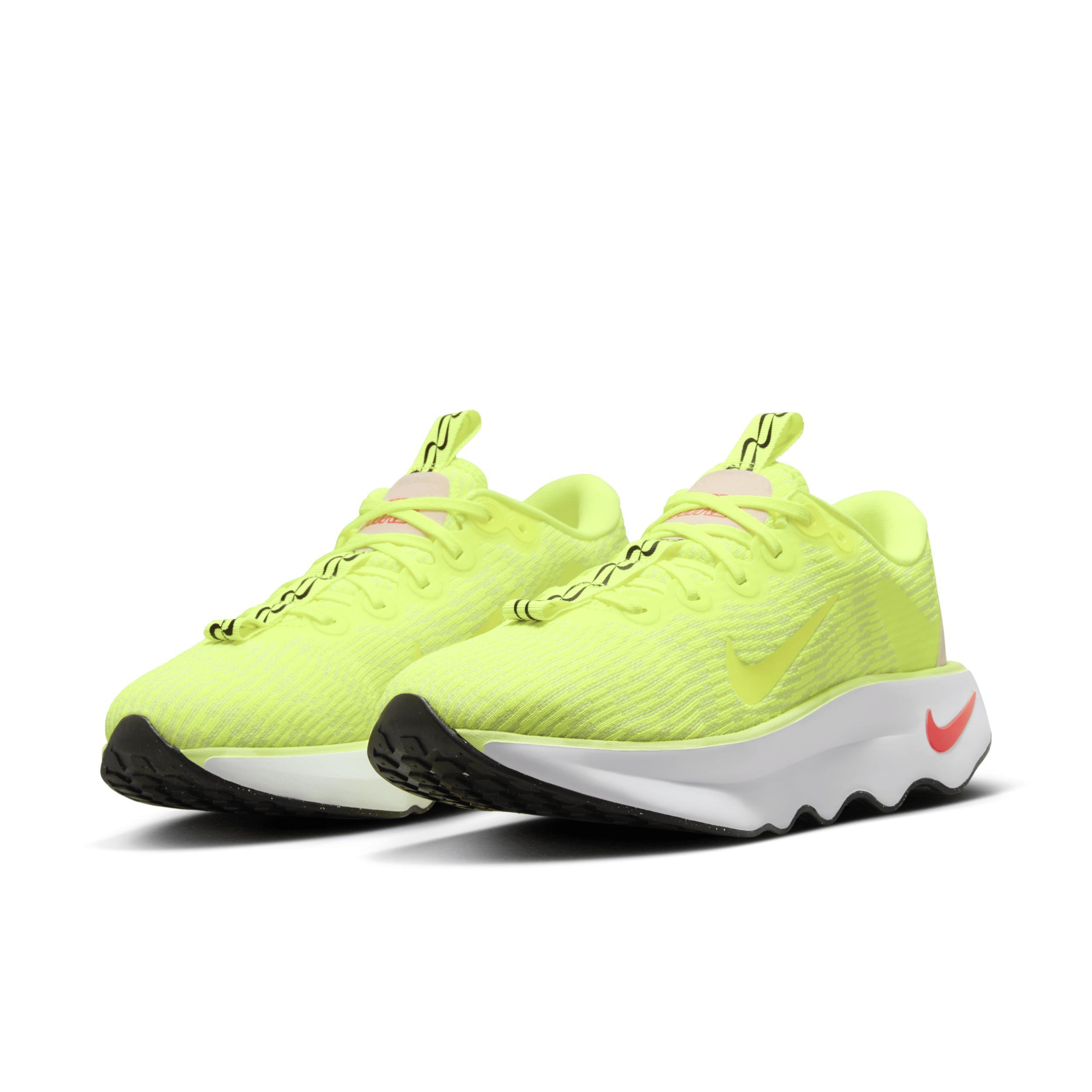 Nike Motiva - Womens Aster Pink/Denim Turquoise/Hot Punch Product Image