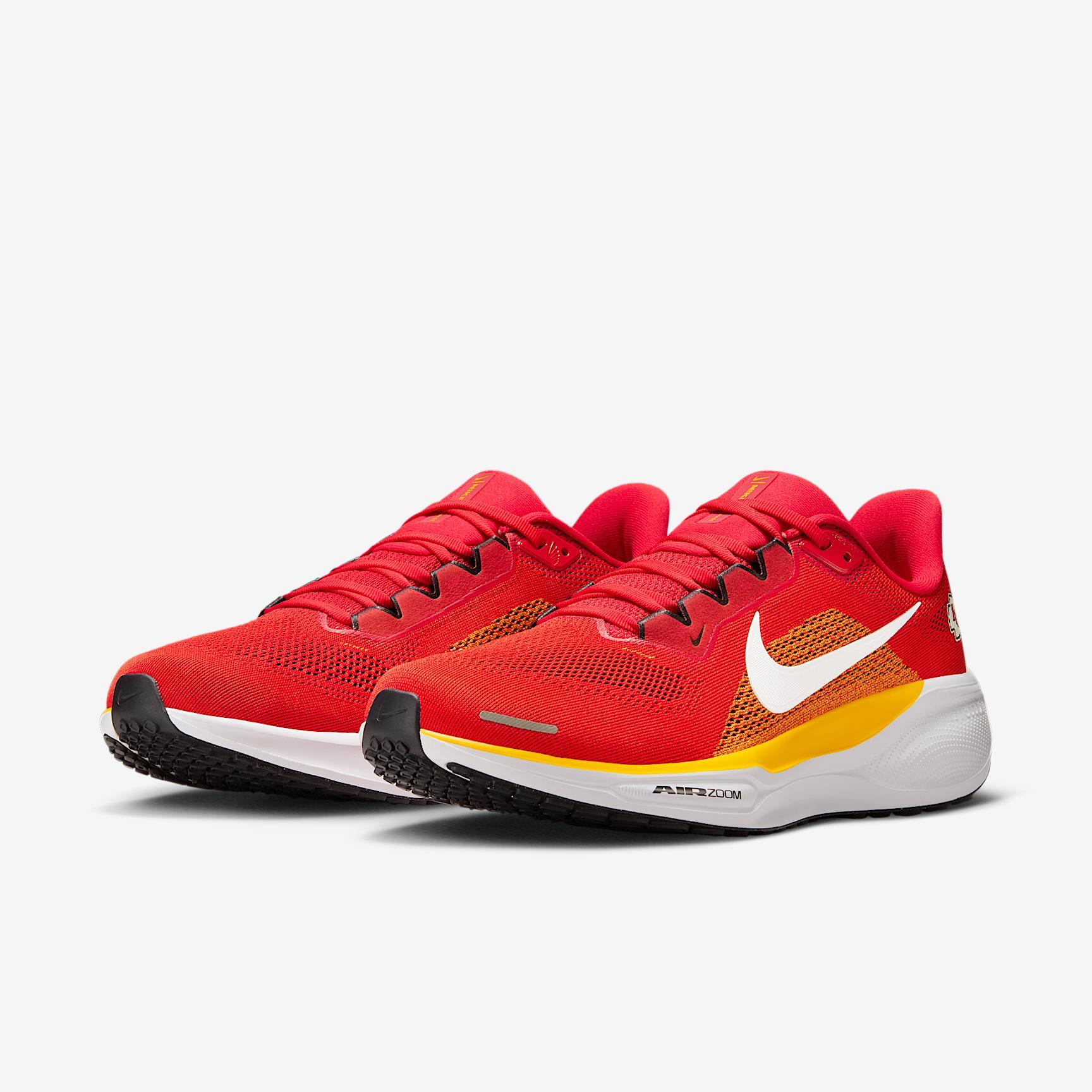 Kansas City Chiefs Pegasus 41 Men's Nike NFL Road Running Shoes Product Image